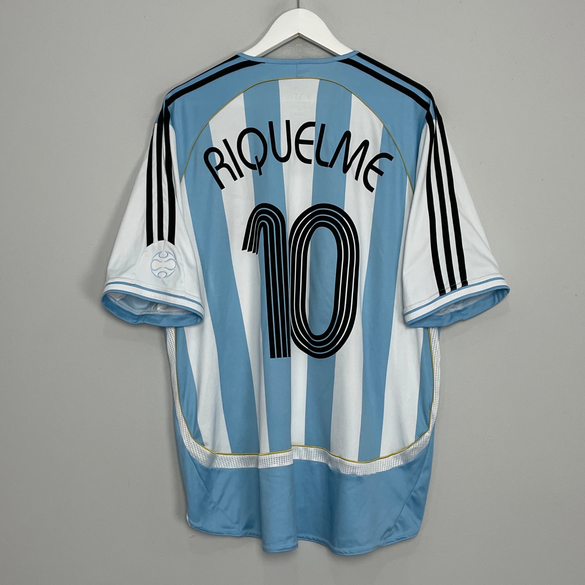 Shop 2006/08 ARGENTINA RIQUELME #10 HOME SHIRT (XL) ADIDAS, classic football shirts, vintage football shirts & retro soccer jerseys at Cult Kits