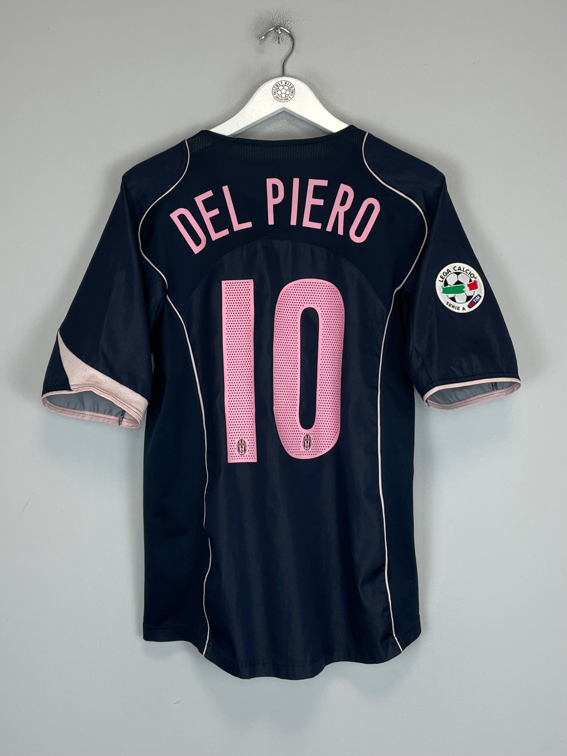 Shop 2004/05 JUVENTUS DEL PIERO #10 AWAY SHIRT (M) NIKE, classic football shirts, vintage football shirts & retro soccer jerseys at Cult Kits
