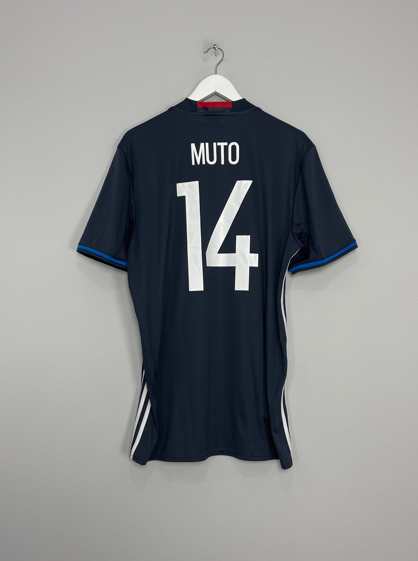 Image of the Japan Muto shirt from the 2016/17 season