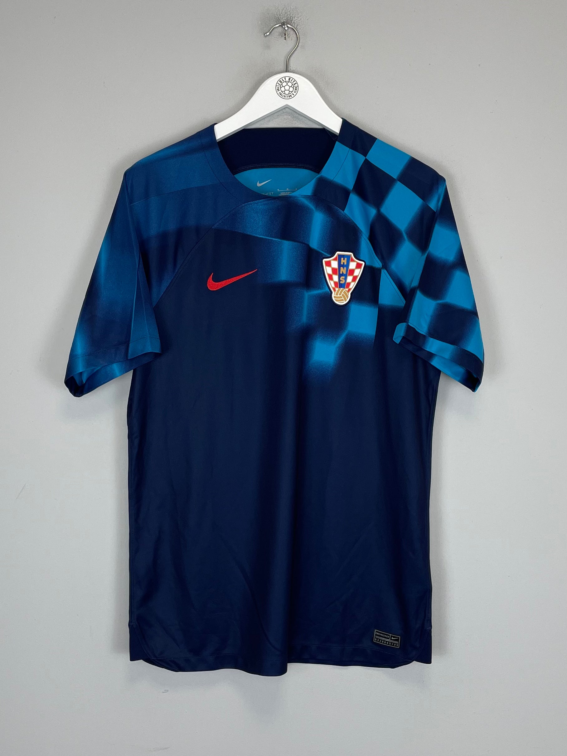 Shop 2022/23 CROATIA AWAY SHIRT (M) NIKE, classic football shirts, vintage football shirts & retro soccer jerseys at Cult Kits