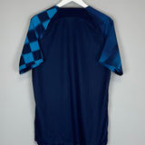 Shop 2022/23 CROATIA AWAY SHIRT (M) NIKE, classic football shirts, vintage football shirts & retro soccer jerseys at Cult Kits