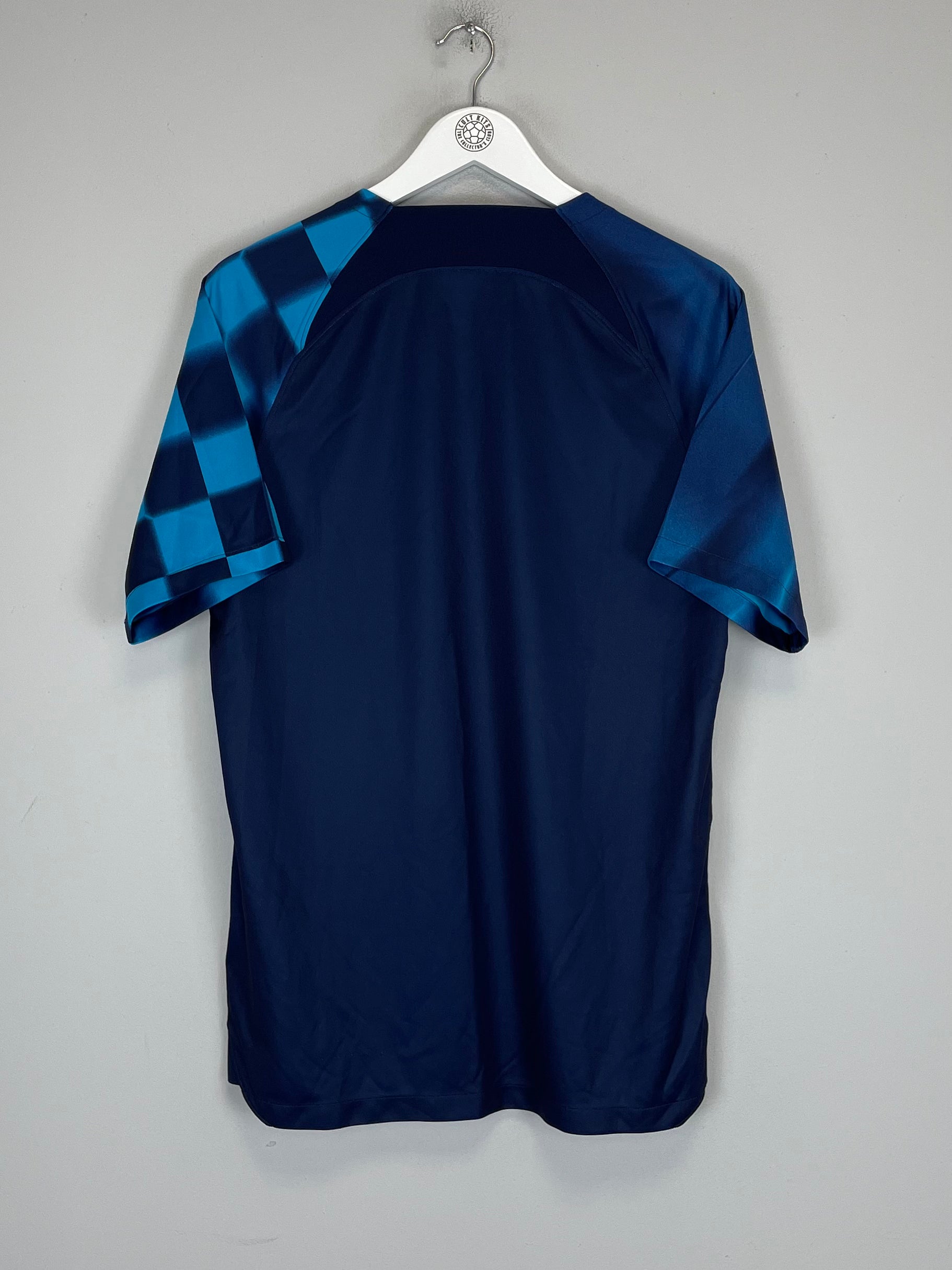 Shop 2022/23 CROATIA AWAY SHIRT (M) NIKE, classic football shirts, vintage football shirts & retro soccer jerseys at Cult Kits