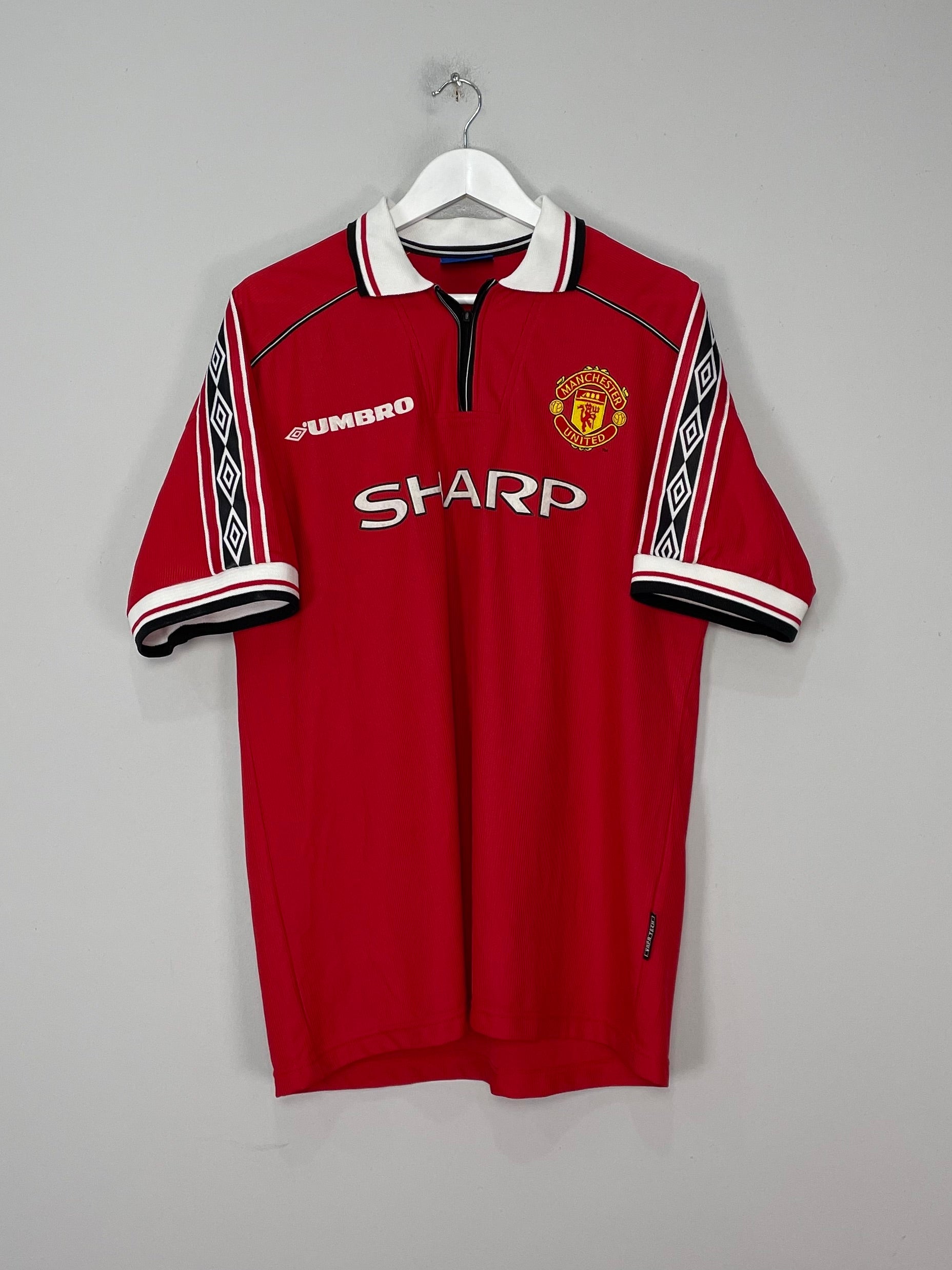 Shop 1998/00 MANCHESTER UNITED BECKHAM #7 HOME SHIRT (XL) UMBRO, classic football shirts, vintage football shirts & retro soccer jerseys at Cult Kits