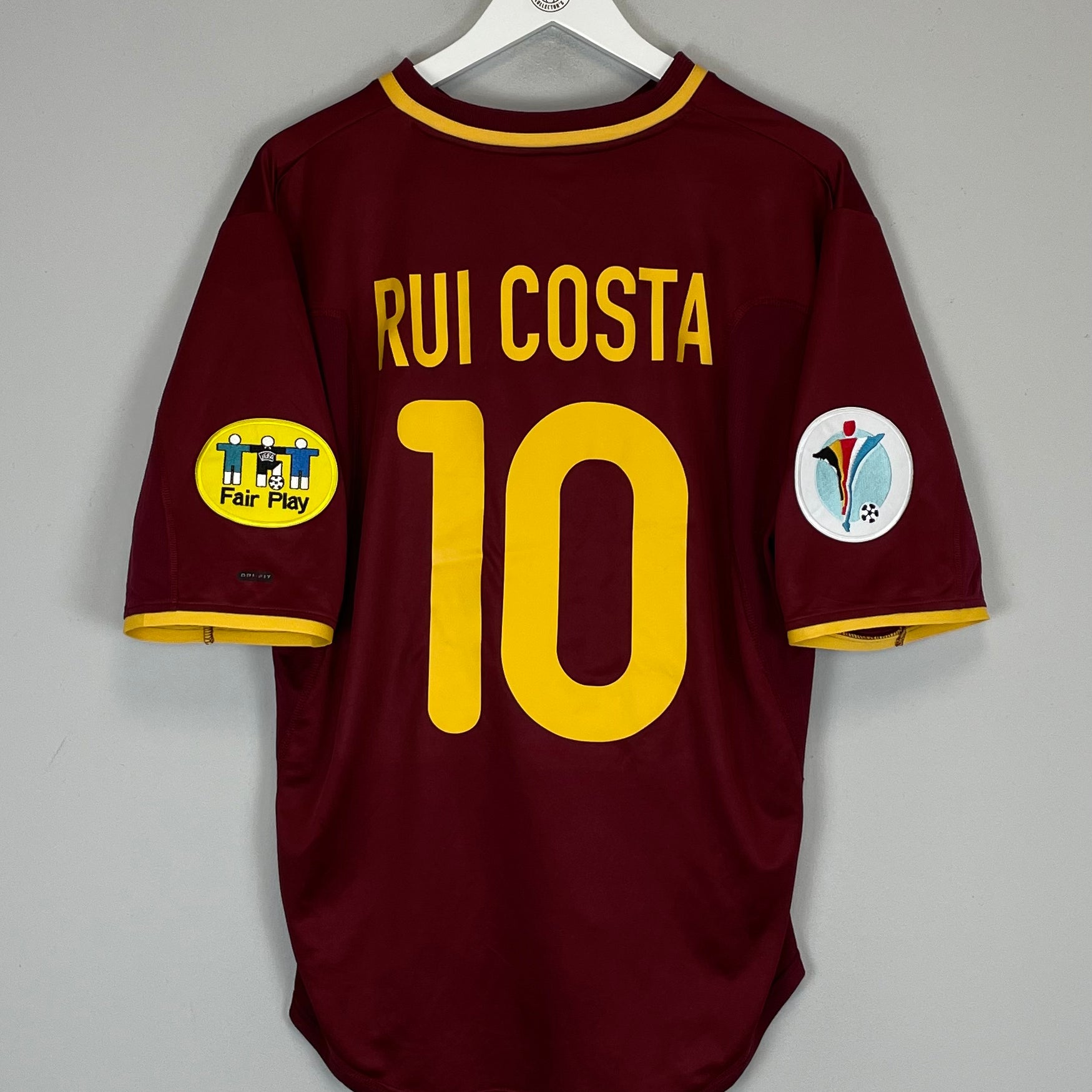 Shop 2000/02 PORTUGAL RUI COSTA #10 HOME SHIRT (M) NIKE, classic football shirts, vintage football shirts & retro soccer jerseys at Cult Kits