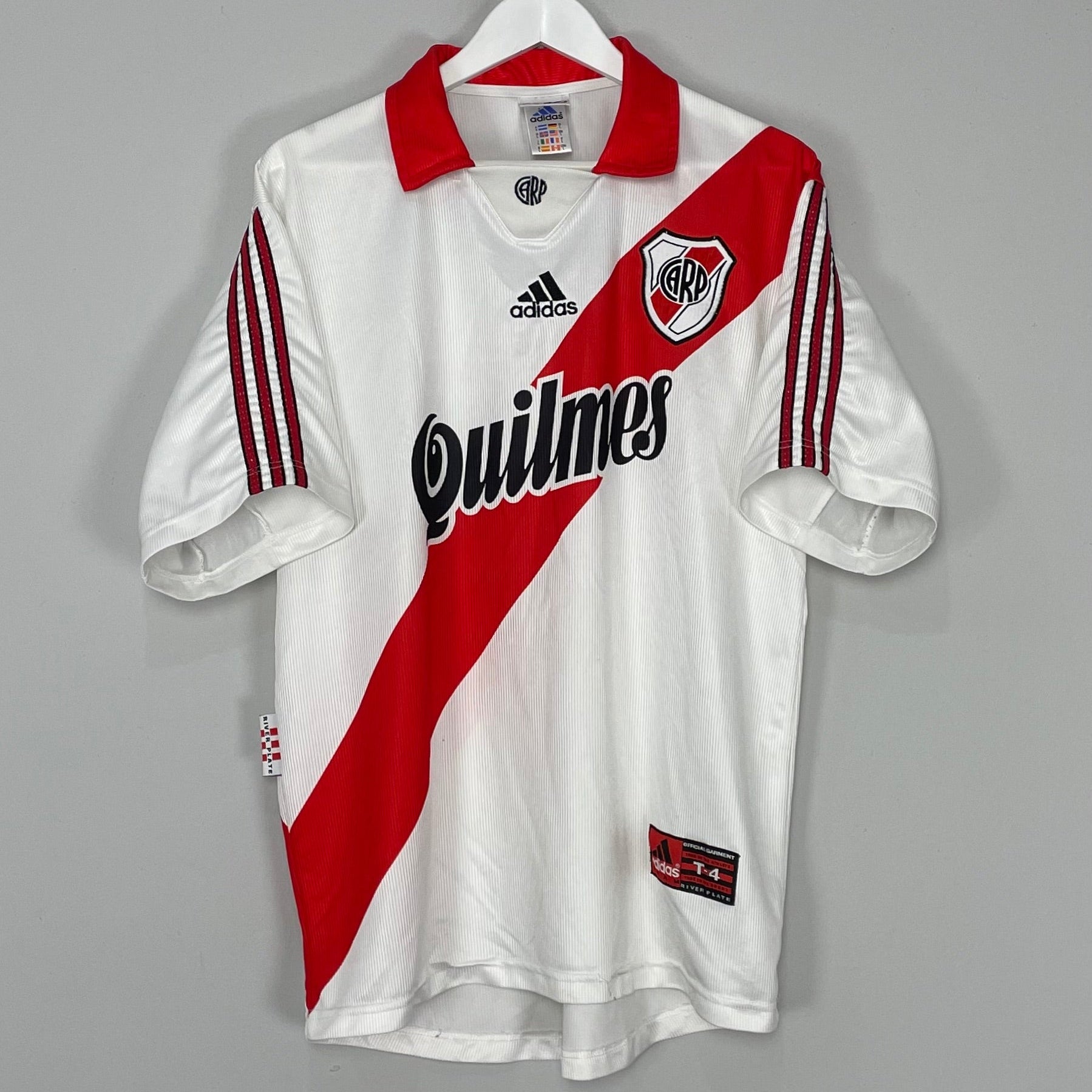 Shop 1999/00 RIVER PLATE HOME SHIRT (L) ADIDAS, classic football shirts, vintage football shirts & retro soccer jerseys at Cult Kits