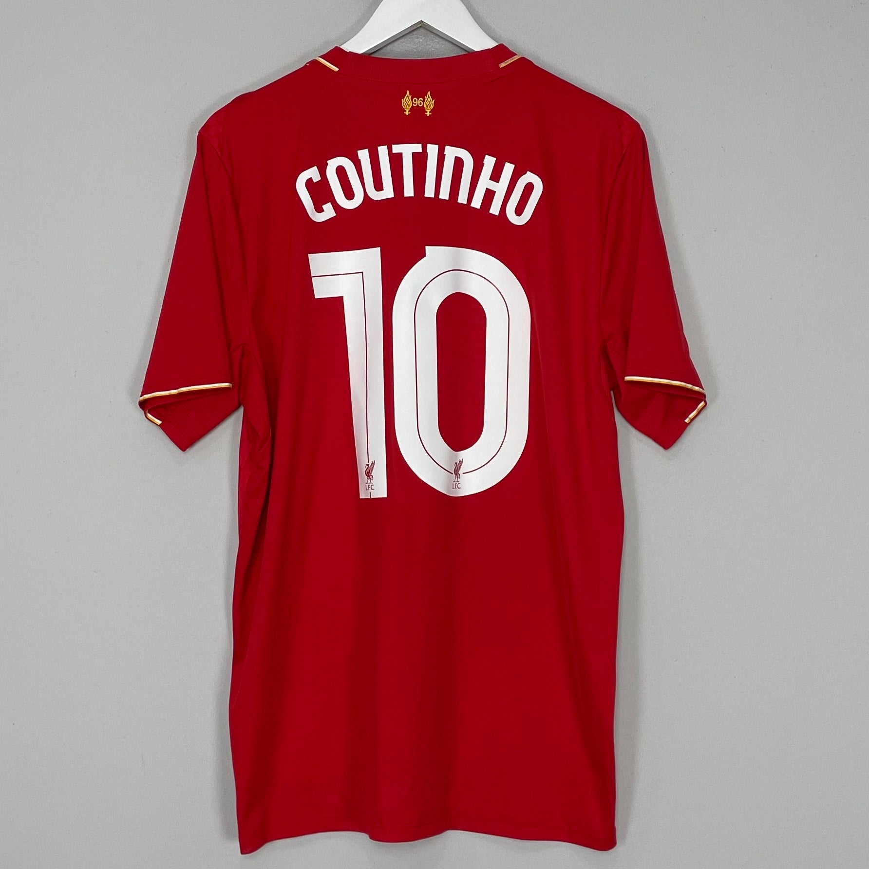 Shop 2015/16 LIVERPOOL COUTINHO #10 HOME SHIRT (L) NEW BALANCE, classic football shirts, vintage football shirts & retro soccer jerseys at Cult Kits