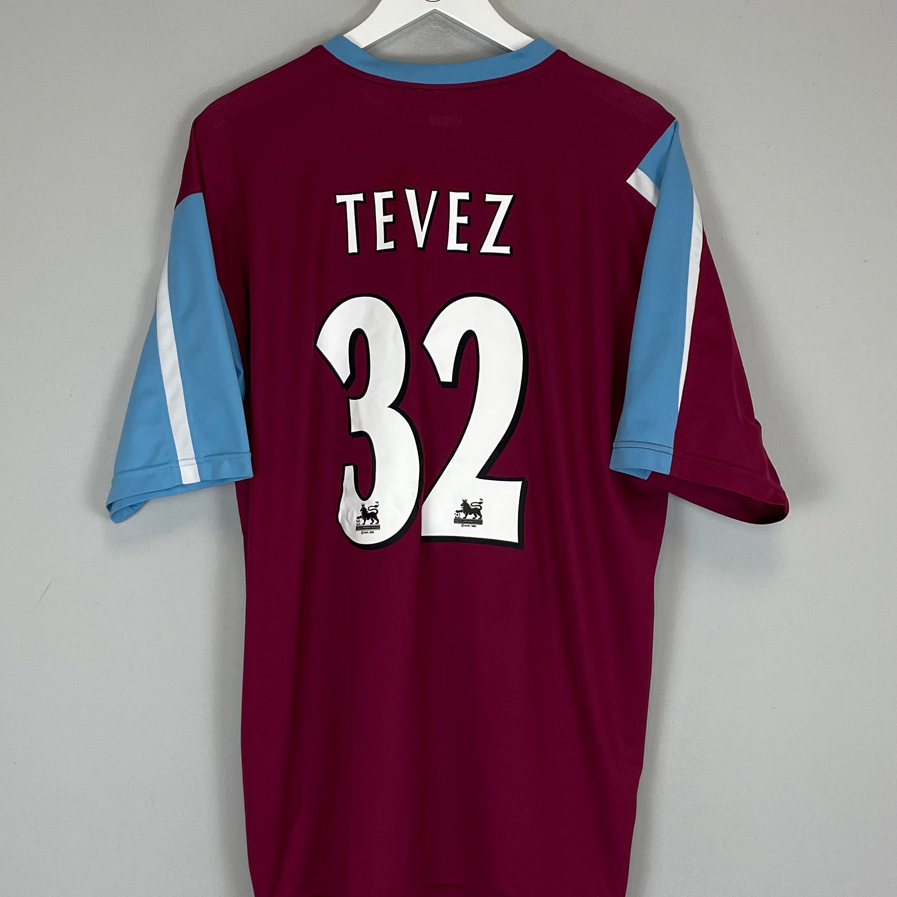 Shop 2005/07 WEST HAM TEVEZ #32 HOME SHIRT (XL) REEBOK, classic football shirts, vintage football shirts & retro soccer jerseys at Cult Kits