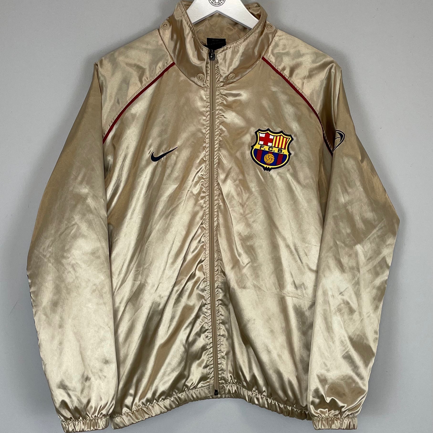 Shop 2001/02 BARCELONA TRACK JACKET (XL.KIDS) NIKE, classic football shirts, vintage football shirts & retro soccer jerseys at Cult Kits