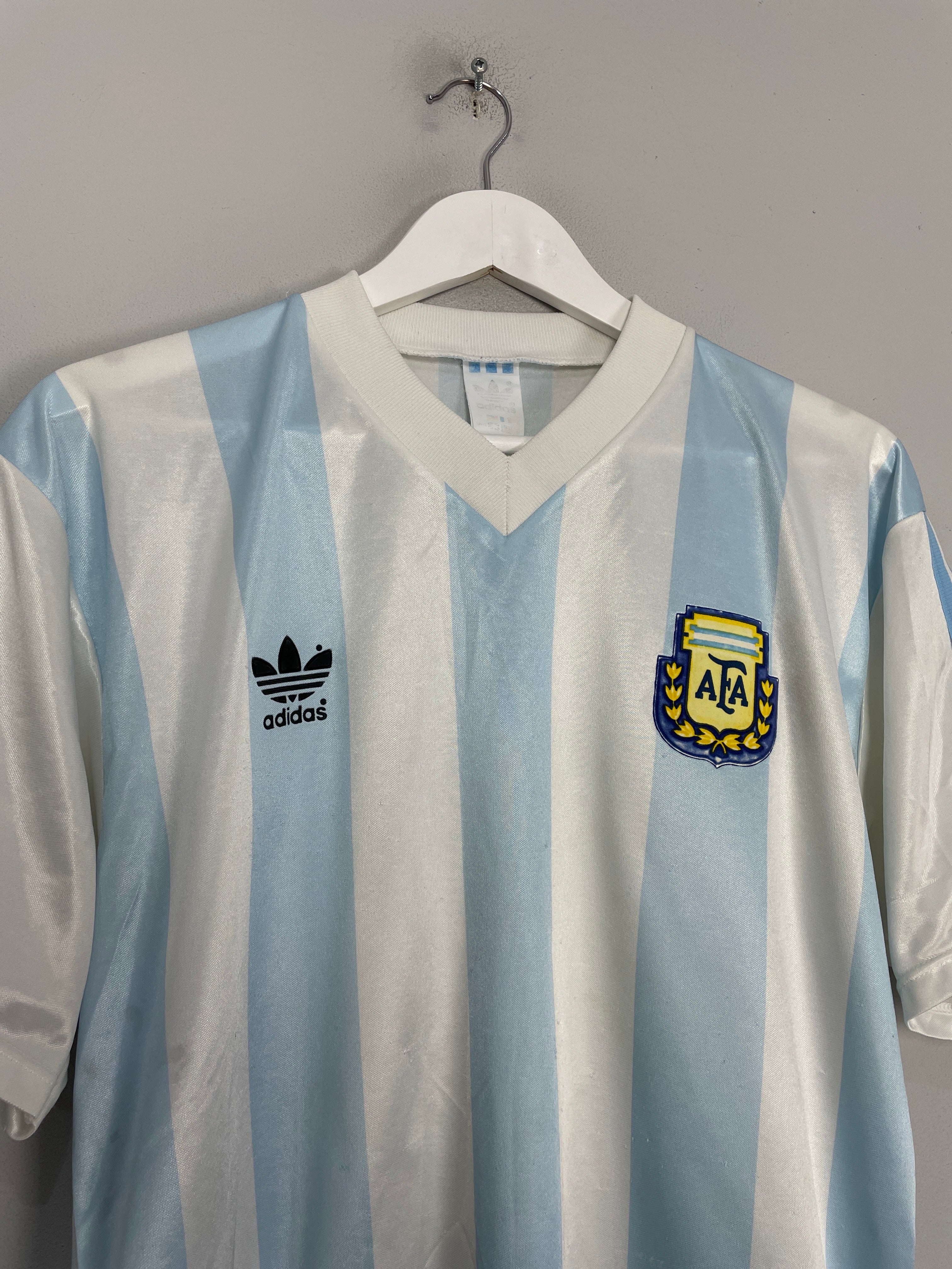 Shop 1990/91 ARGENTINA HOME SHIRT (M) ADIDAS, classic football shirts, vintage football shirts & retro soccer jerseys at Cult Kits