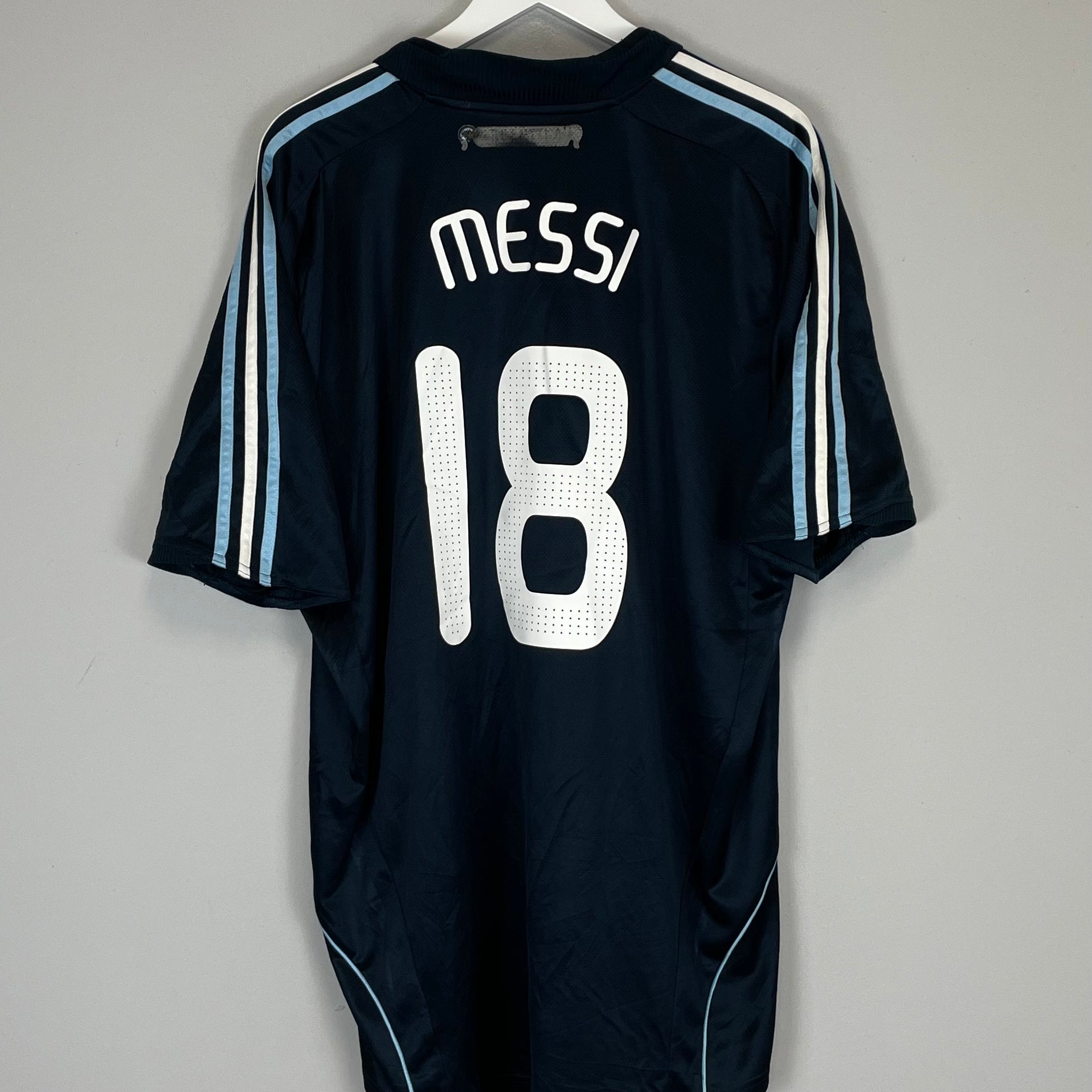 Shop 2008/10 ARGENTINA MESSI #18 AWAY SHIRT (XXL) ADIDAS, classic football shirts, vintage football shirts & retro soccer jerseys at Cult Kits