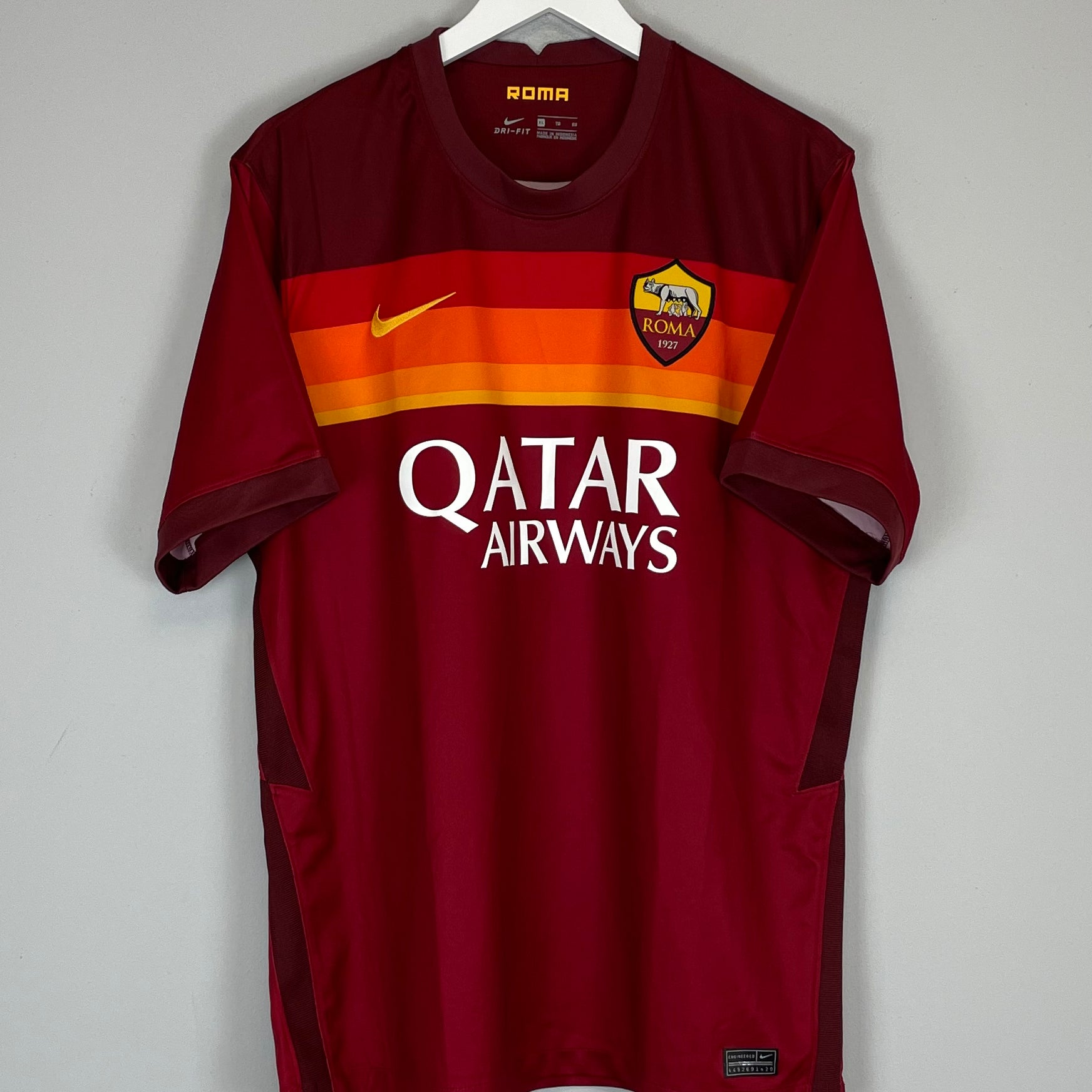 Shop 2020/21 ROMA HOME SHIRT (XL) NIKE, classic football shirts, vintage football shirts & retro soccer jerseys at Cult Kits