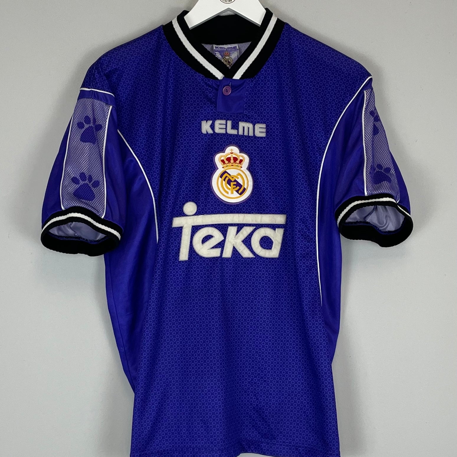 Shop 1997/98 REAL MADRID AWAY SHIRT (S) KELME, classic football shirts, vintage football shirts & retro soccer jerseys at Cult Kits
