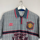 1995/96 MANCHESTER UNITED CANTONA #7 AWAY SHIRT (M) UMBRO