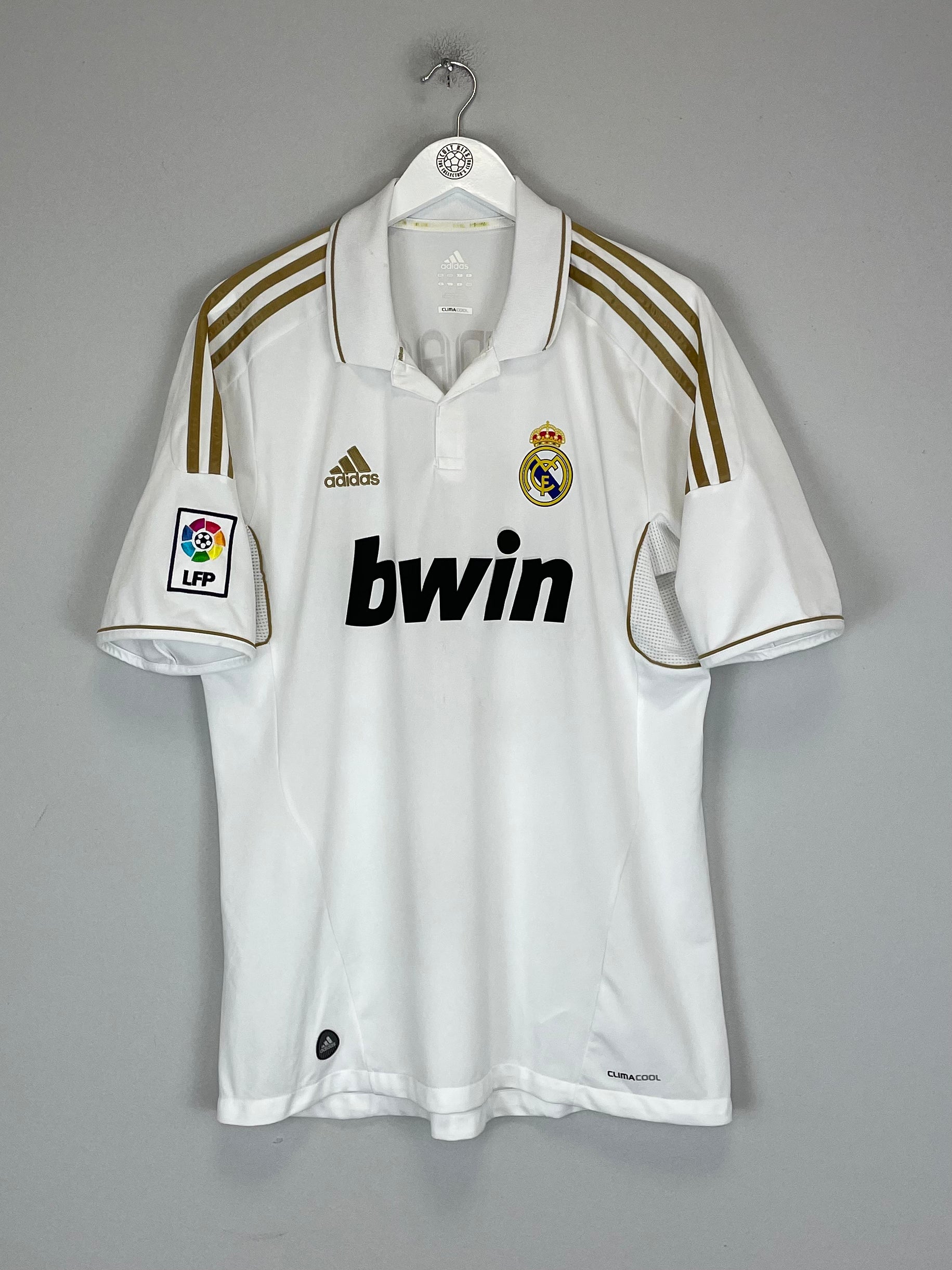 Buy 2011/12 REAL MADRID DI MARIA 22 HOME SHIRT (L) ADIDAS ~ Free worldwide shipping ~ Authentic Vintage Football Shirts from Cult Kits