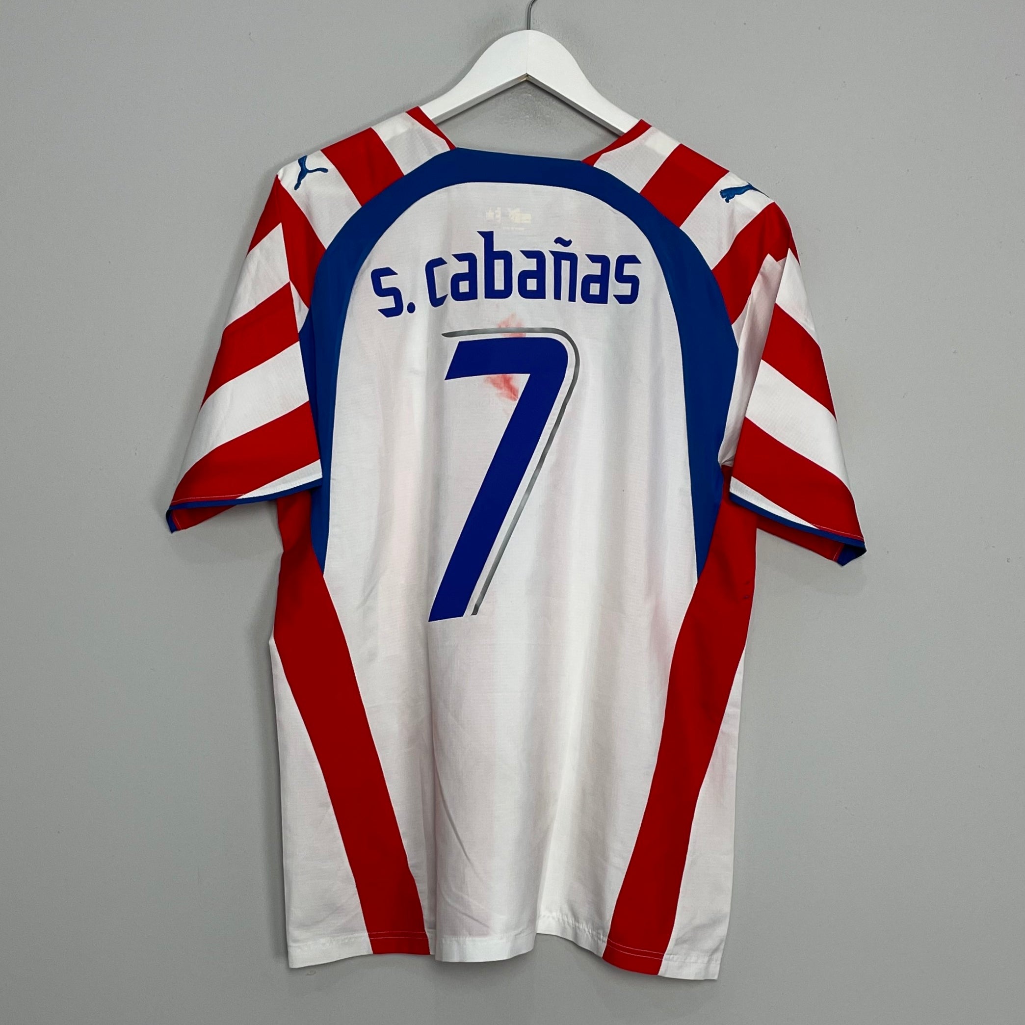 Shop 2006/07 PARAGUAY S.CABANAS #7 HOME SHIRT (L) PUMA, classic football shirts, vintage football shirts & retro soccer jerseys at Cult Kits