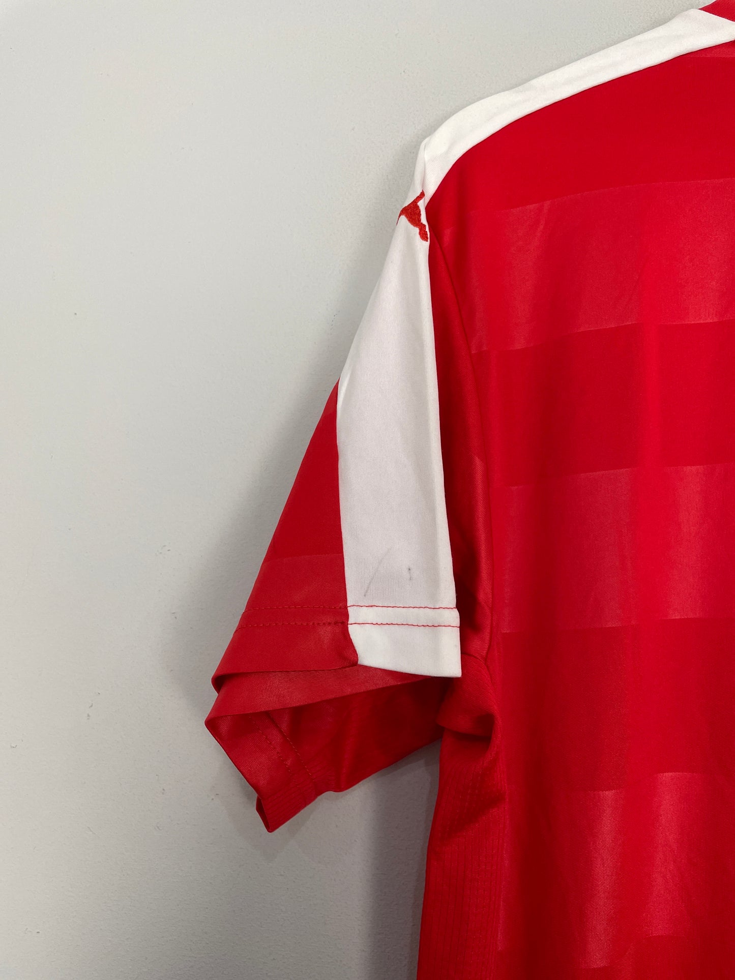 CULT KITS - 2016/17 SWITZERLAND *BNWT* HOME SHIRT (M) PUMA – Cult Kits