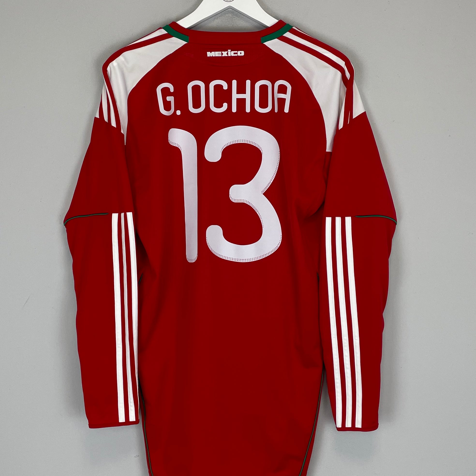 Buy 2010/11 MEXICO G.OCHOA 13 GK SHIRT (M) ADIDAS ~ Free worldwide shipping ~ Authentic Vintage Football Shirts from Cult Kits
