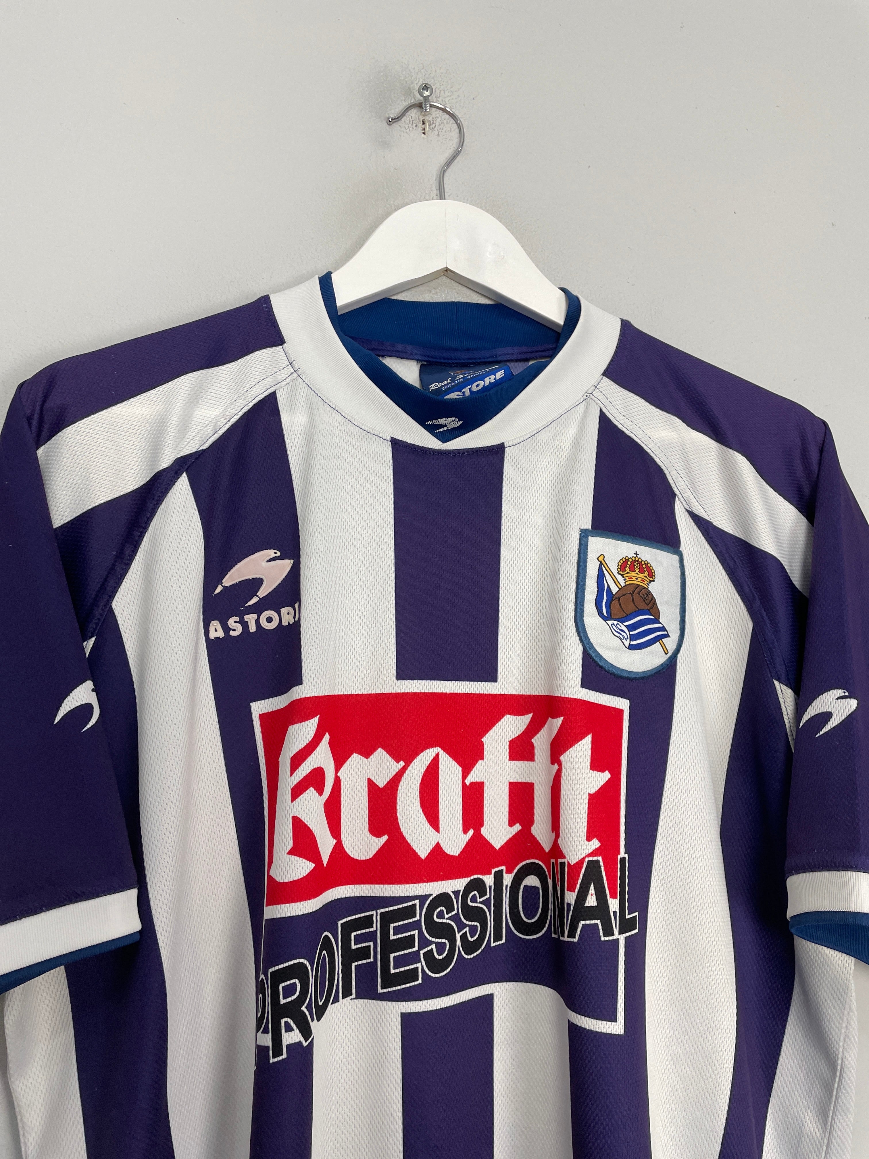 Shop 2002/03 REAL SOCIEDAD HOME SHIRT (L) ASTORE, classic football shirts, vintage football shirts & retro soccer jerseys at Cult Kits