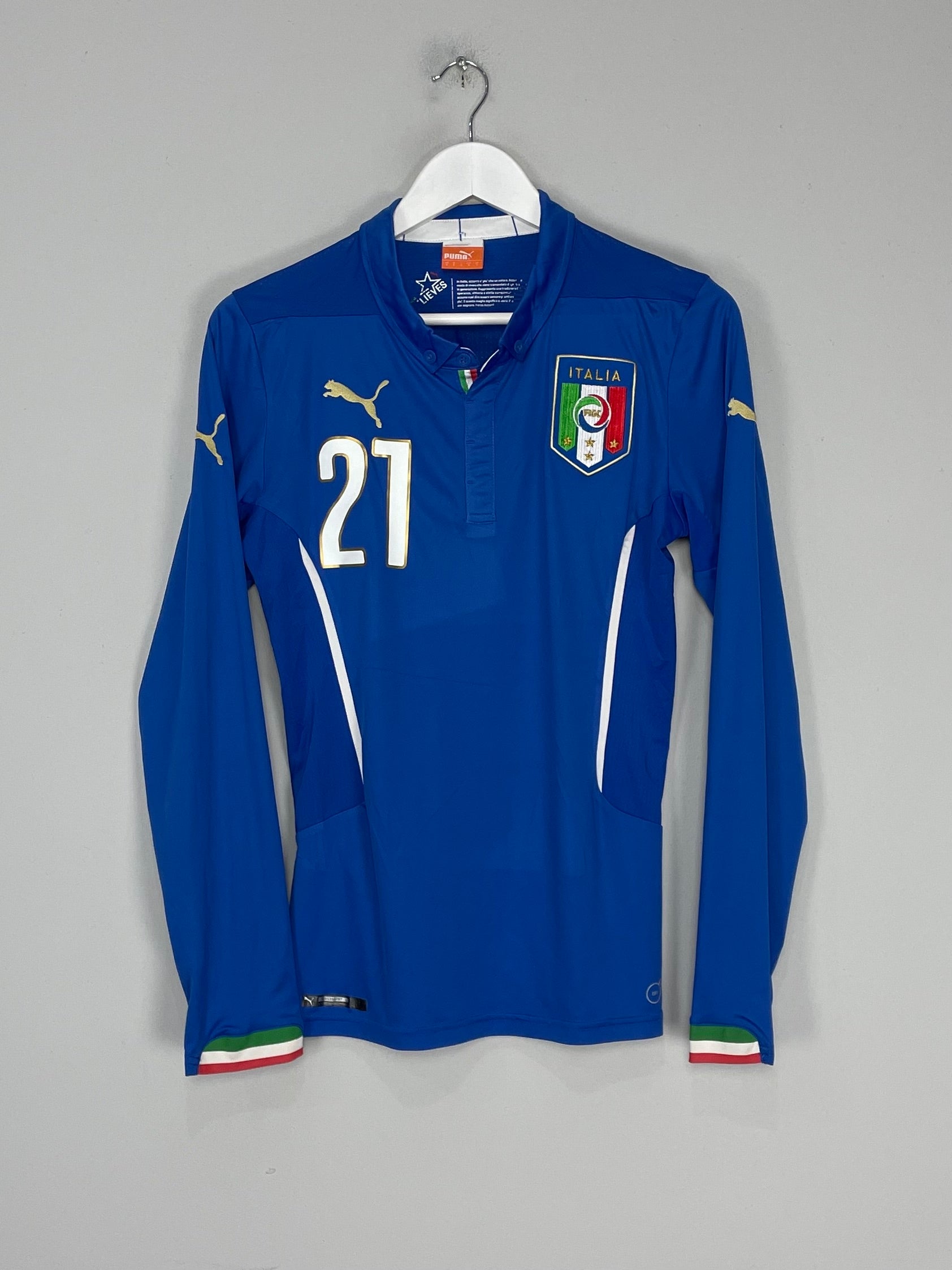 Shop 2014/15 ITALY PIRLO #21 L/S HOME SHIRT (S) PUMA, classic football shirts, vintage football shirts & retro soccer jerseys at Cult Kits