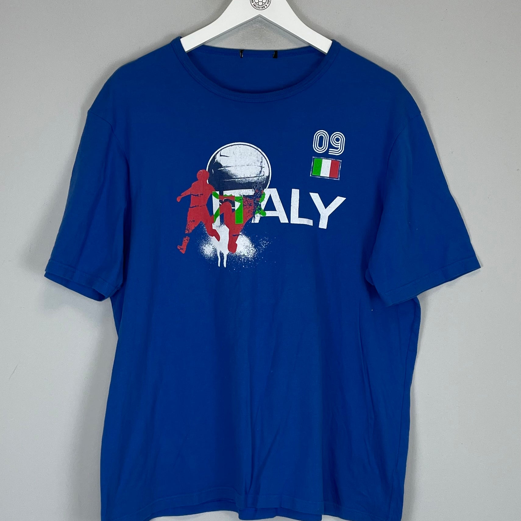 Shop 2009 ITALY T-SHIRT (L), classic football shirts, vintage football shirts & retro soccer jerseys at Cult Kits