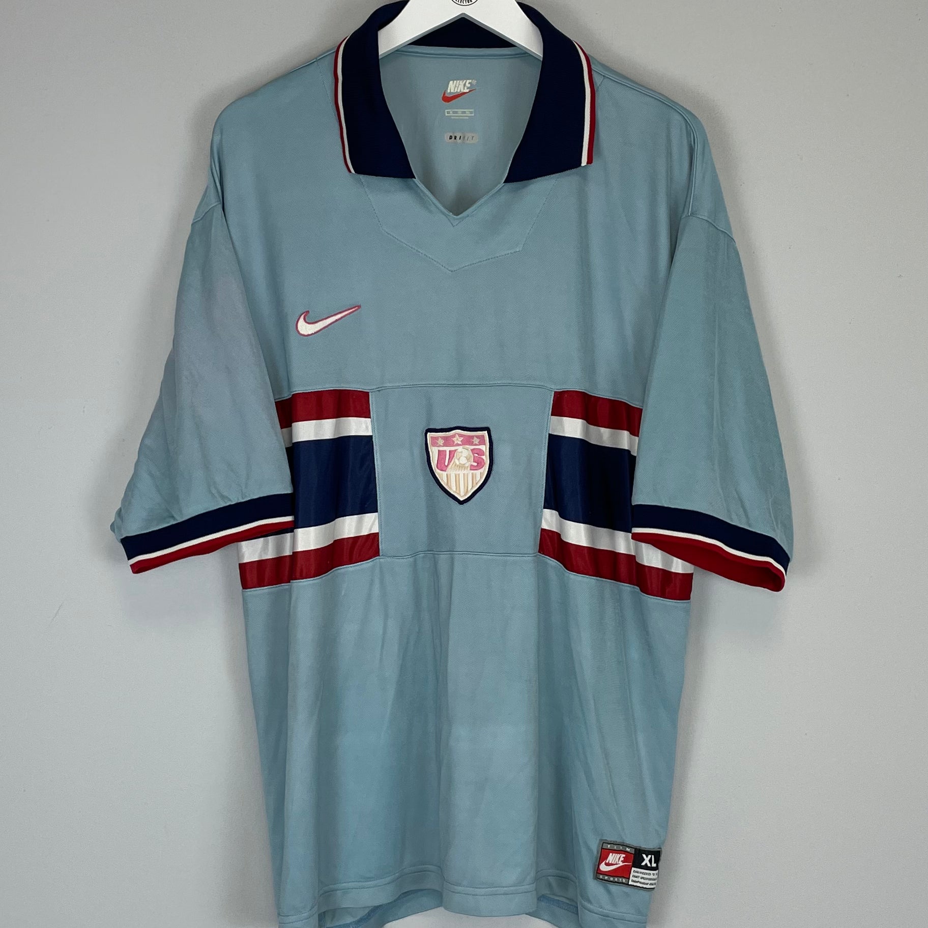 Shop 1995/98 USA THIRD SHIRT (XL) NIKE, classic football shirts, vintage football shirts & retro soccer jerseys at Cult Kits