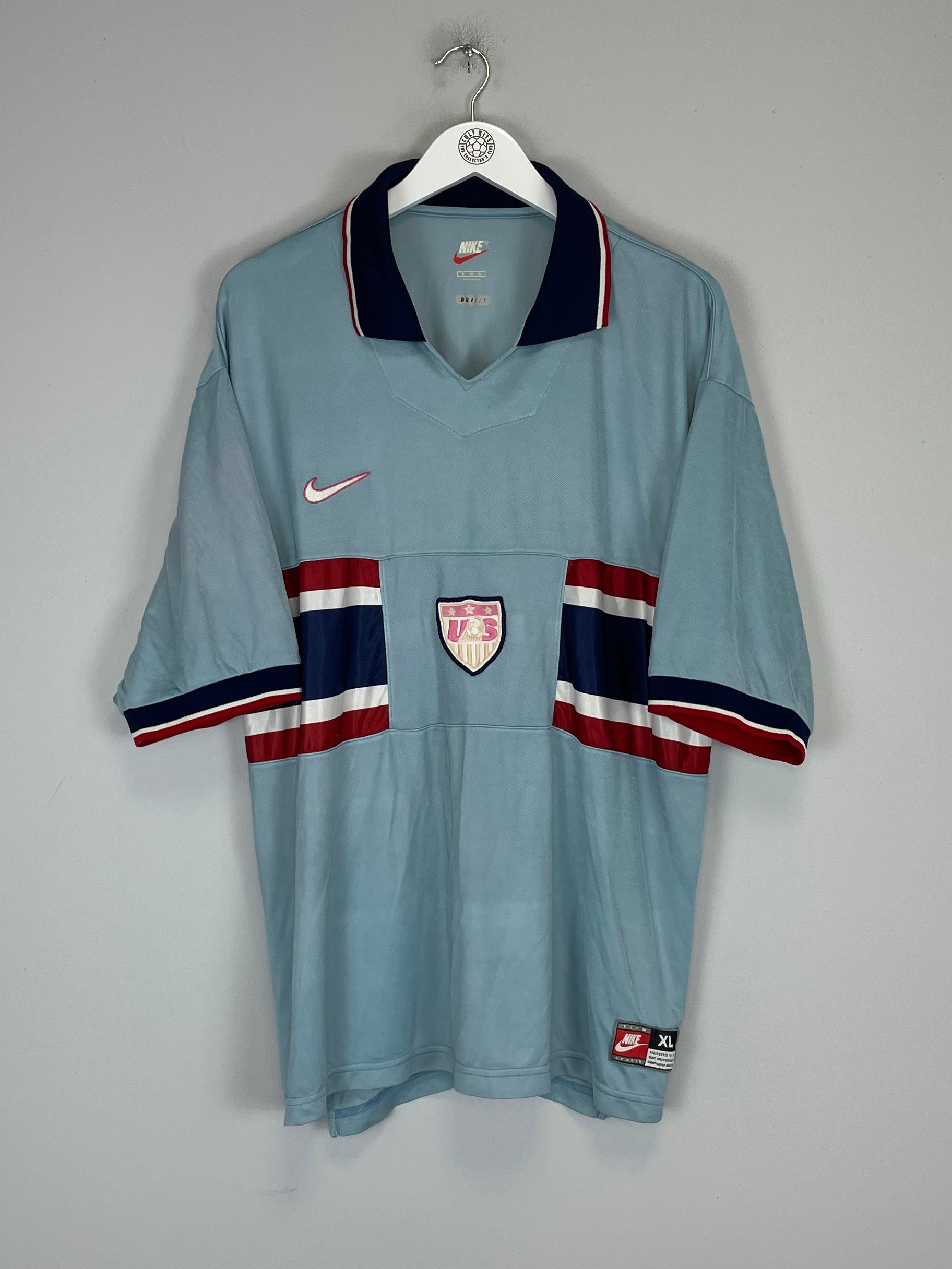 Shop 1995/98 USA THIRD SHIRT (XL) NIKE, classic football shirts, vintage football shirts & retro soccer jerseys at Cult Kits