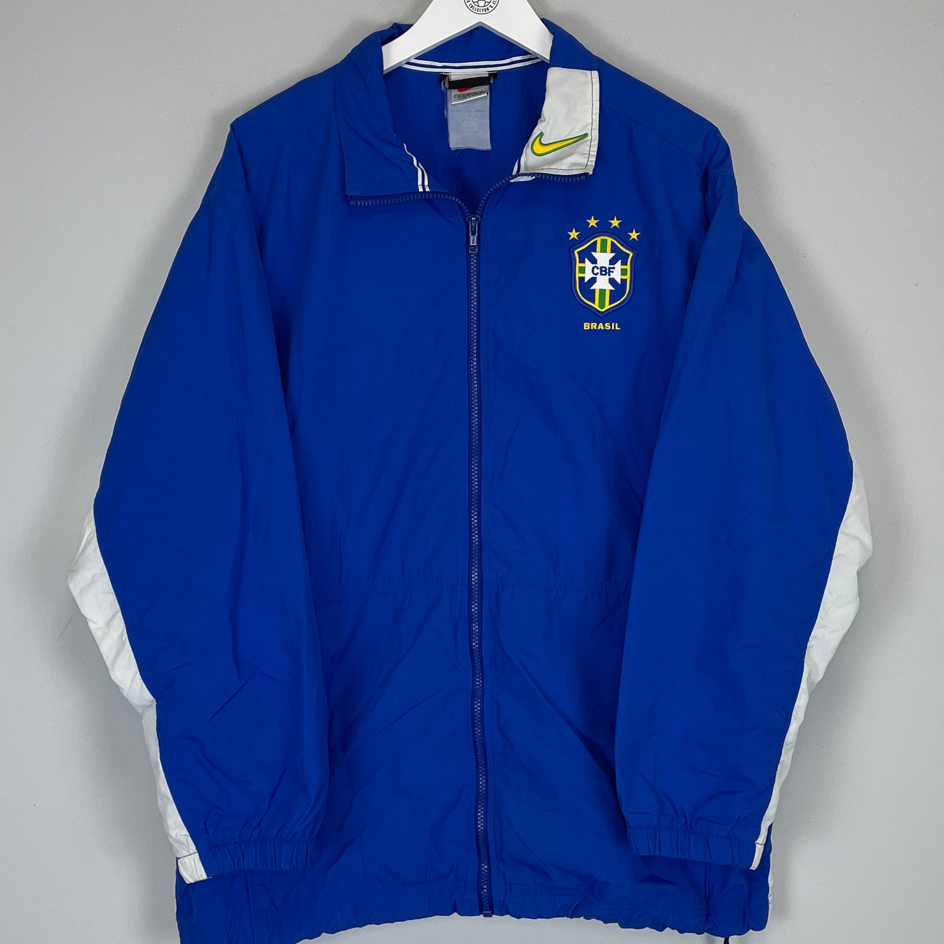 Shop 1998/00 BRAZIL TRACK JACKET (M) NIKE, classic football shirts, vintage football shirts & retro soccer jerseys at Cult Kits