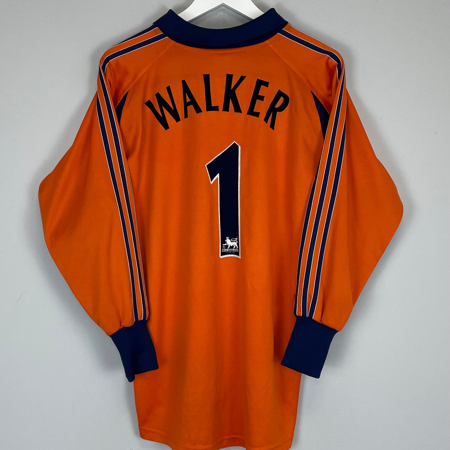 Shop 2000/01 TOTTENHAM WALKER #1 GK SHIRT (S) ADIDAS, classic football shirts, vintage football shirts & retro soccer jerseys at Cult Kits