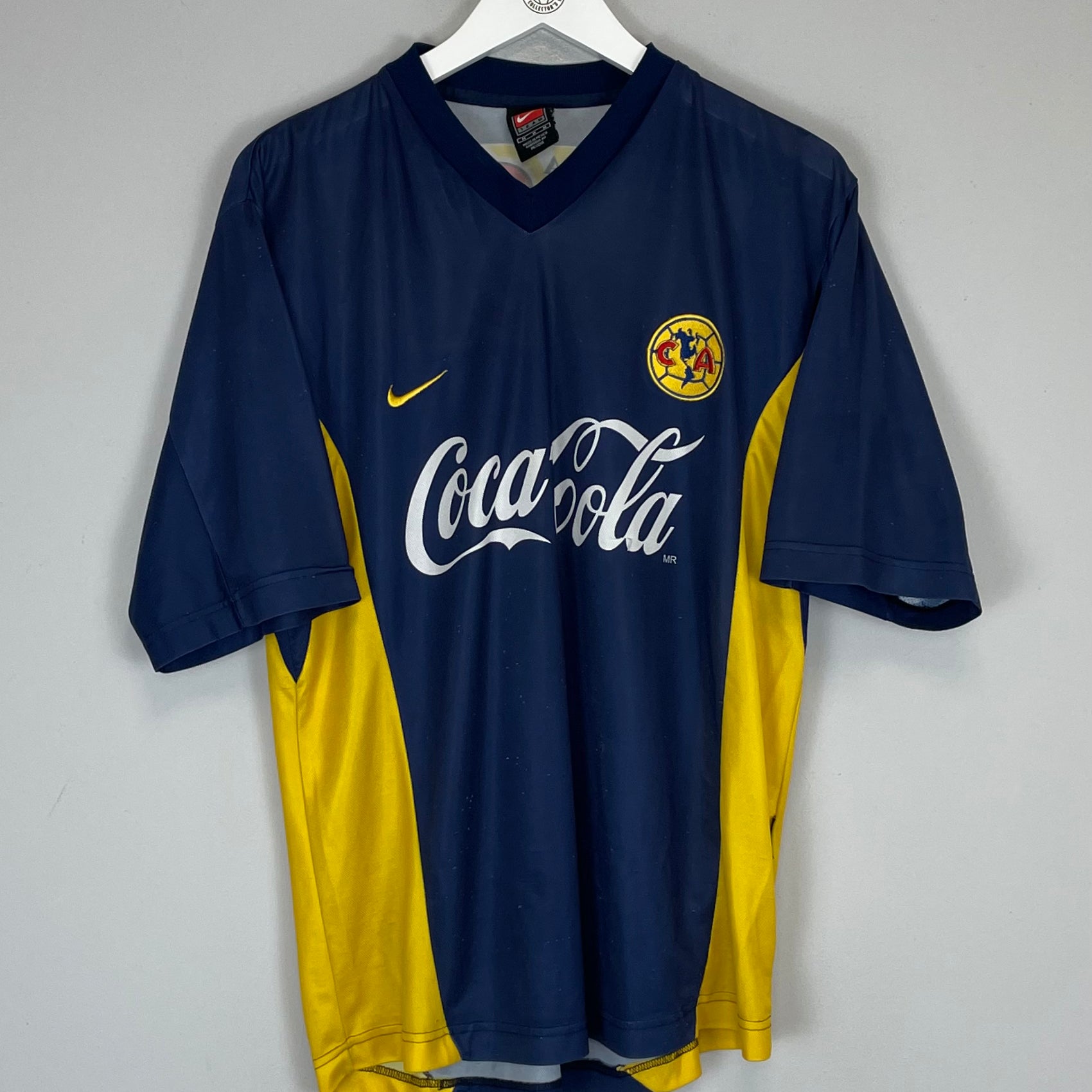 Shop 2000/01 CLUB AMERICA AWAY SHIRT (M) NIKE, classic football shirts, vintage football shirts & retro soccer jerseys at Cult Kits