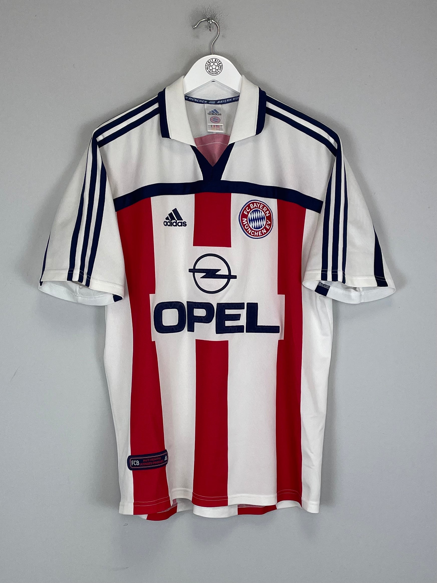 Shop 2000/01 BAYERN MUNICH MARADONA #10 AWAY SHIRT (L) ADIDAS, classic football shirts, vintage football shirts & retro soccer jerseys at Cult Kits