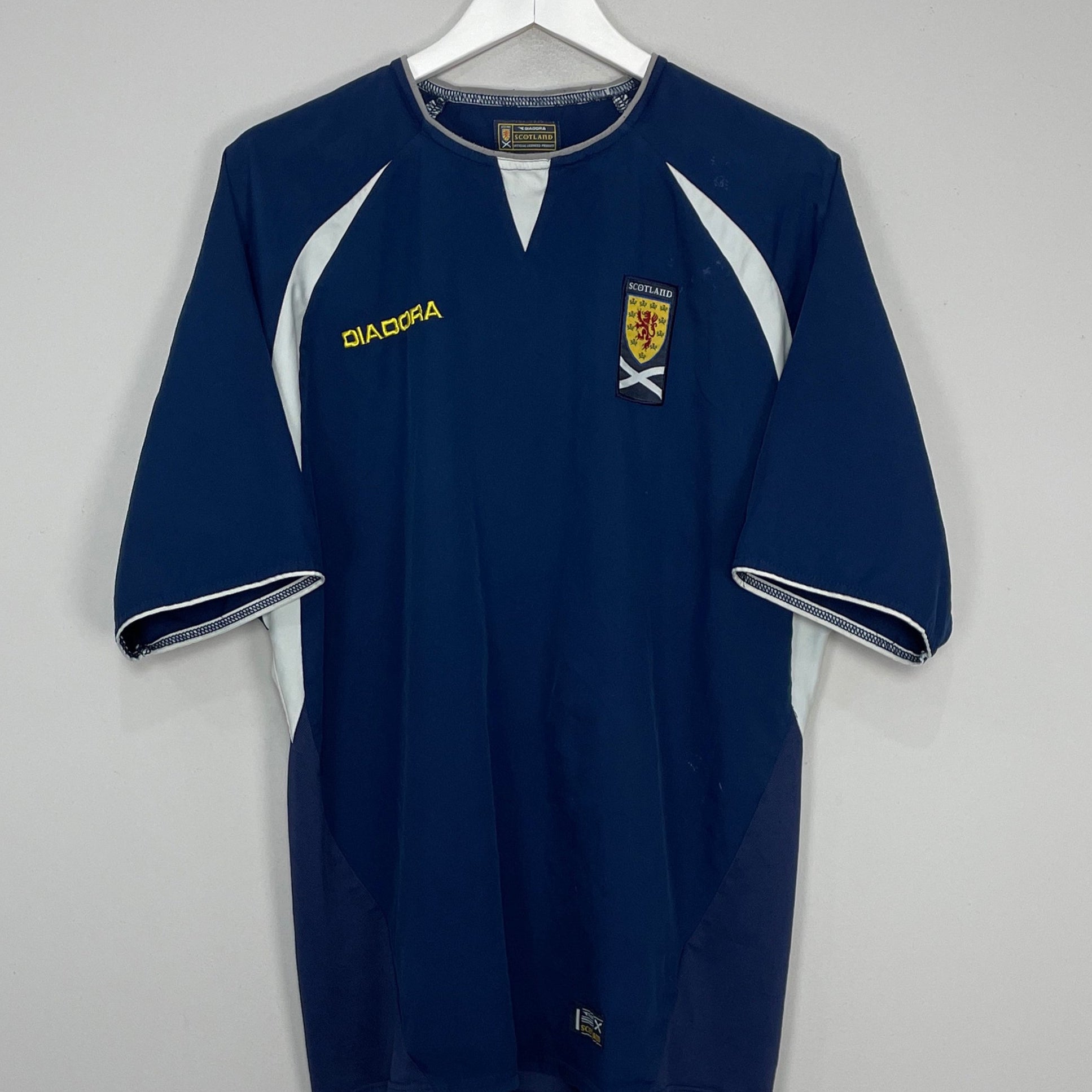 Shop 2003/05 SCOTLAND HOME SHIRT (L) DIADORA, classic football shirts, vintage football shirts & retro soccer jerseys at Cult Kits