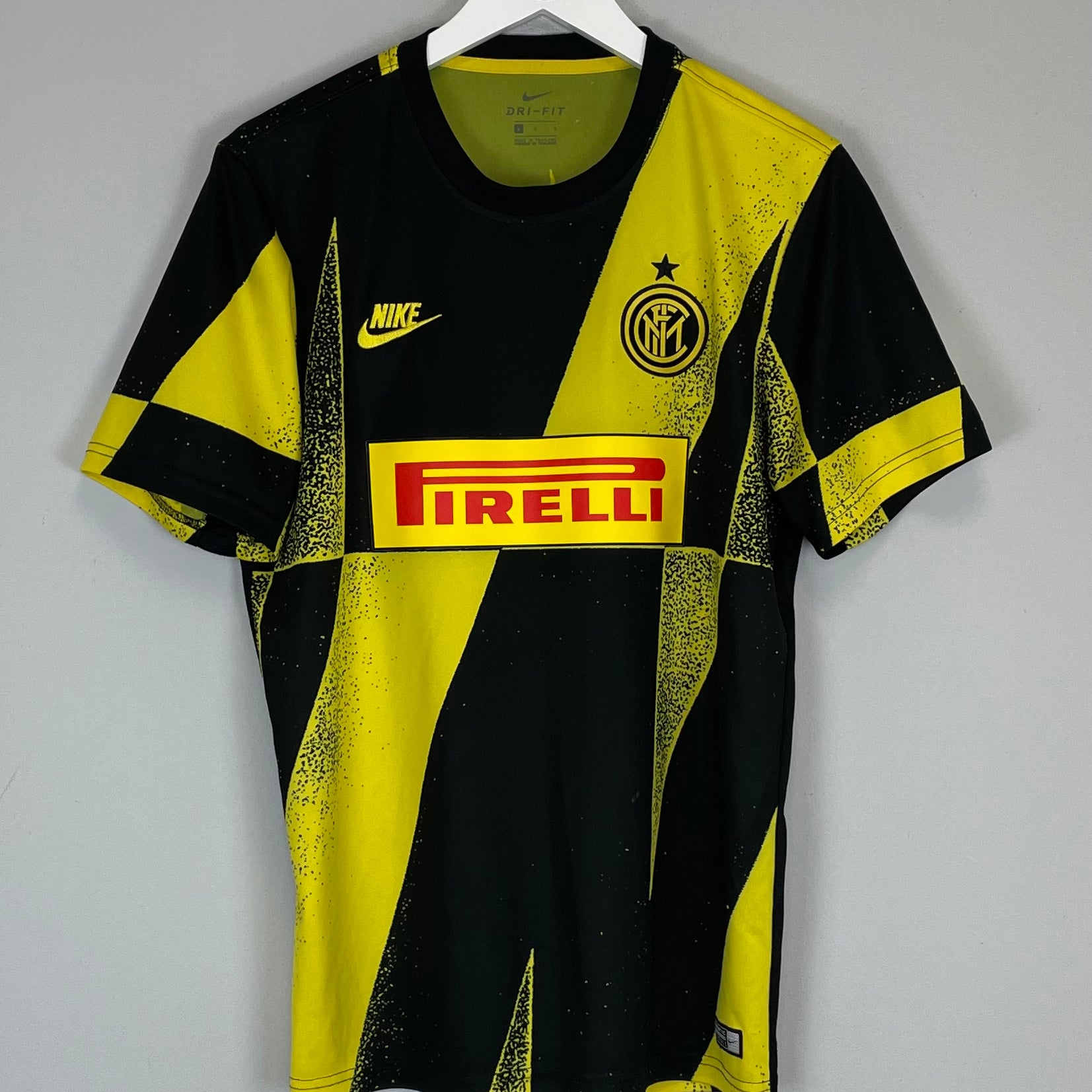 Shop 2019/20 INTER MILAN C/L PRE-MATCH SHIRT (L) NIKE, classic football shirts, vintage football shirts & retro soccer jerseys at Cult Kits