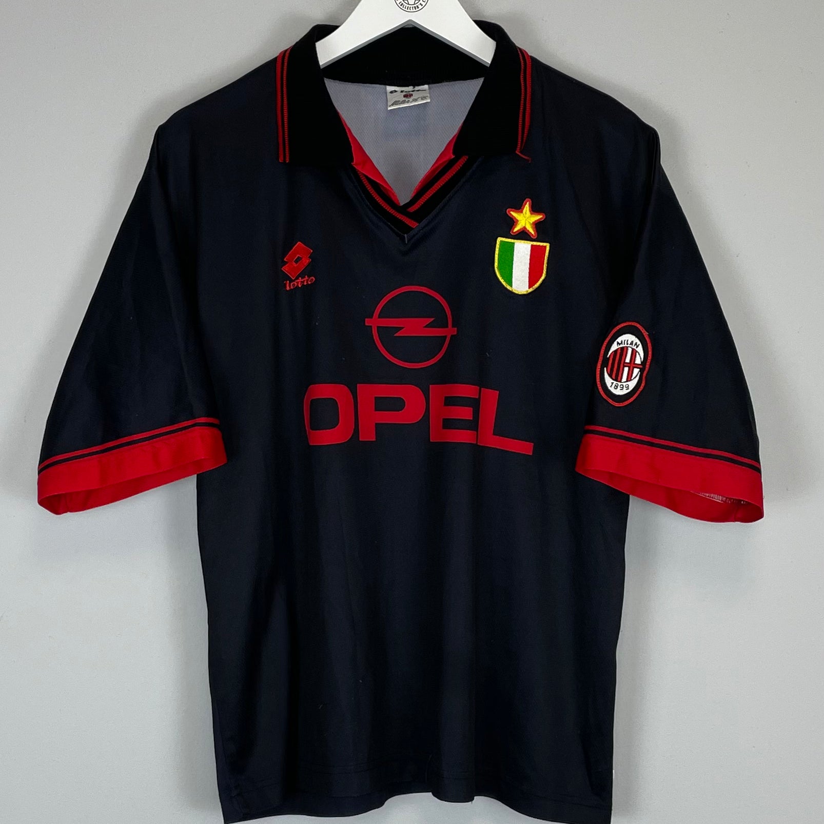 Shop 1996/97 AC MILAN THIRD SHIRT (M) LOTTO, classic football shirts, vintage football shirts & retro soccer jerseys at Cult Kits