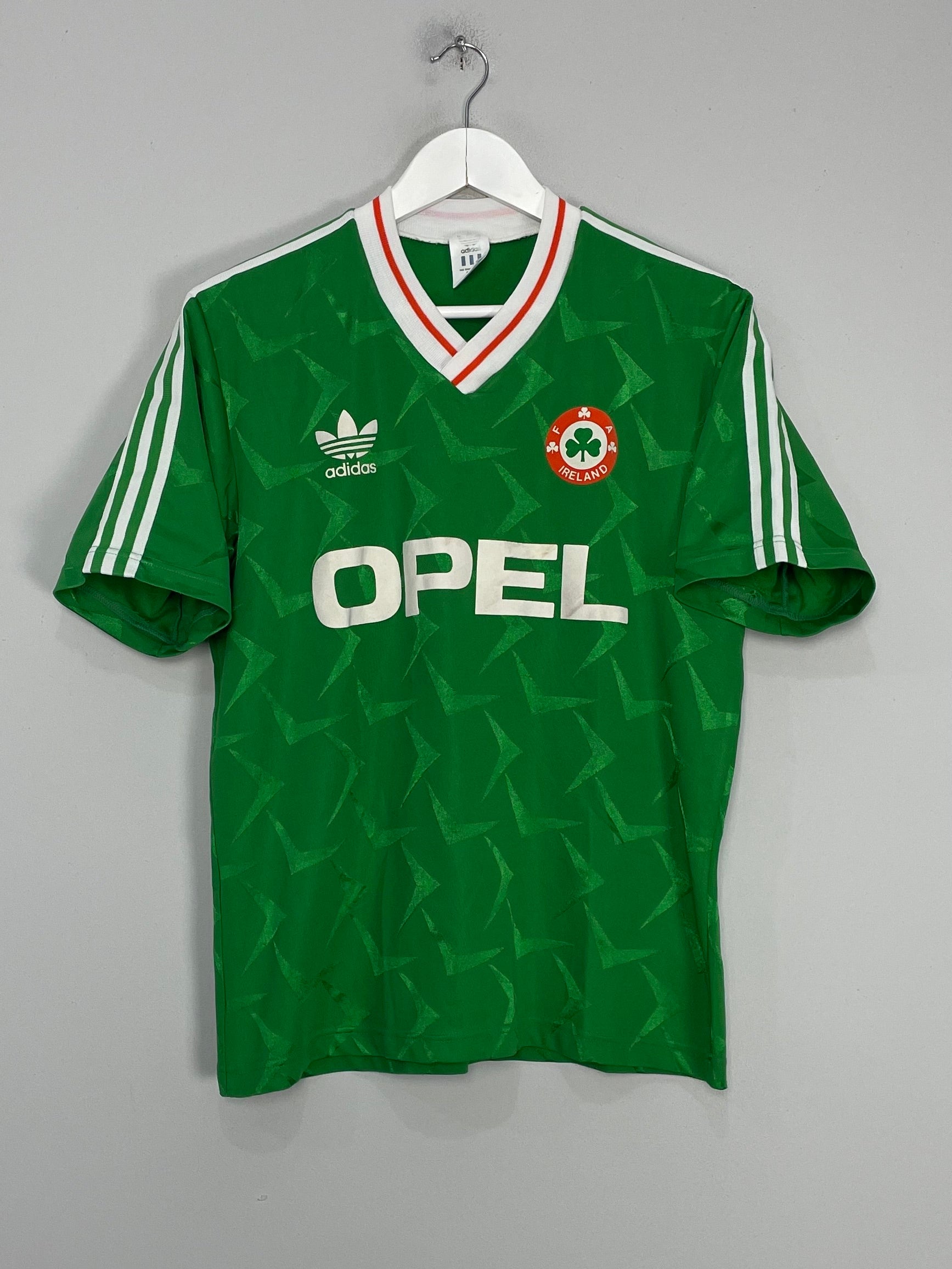 Shop 1990/92 IRELAND HOME SHIRT (L) ADIDAS, classic football shirts, vintage football shirts & retro soccer jerseys at Cult Kits