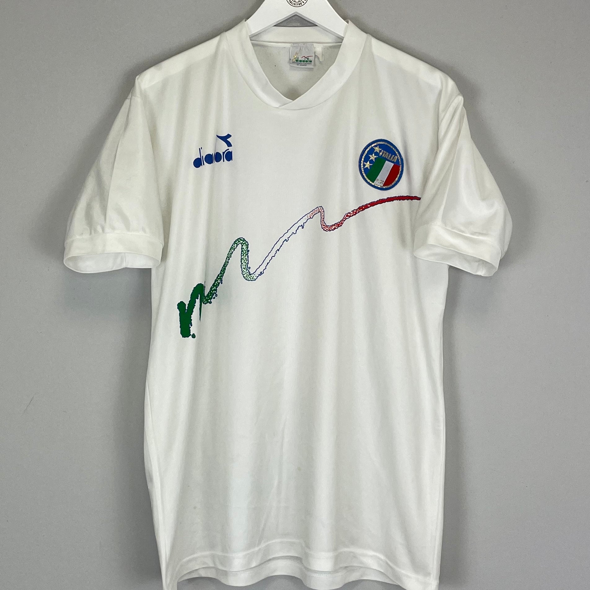 Shop 1990/91 ITALY TRAINING SHIRT (L) DIADORA, classic football shirts, vintage football shirts & retro soccer jerseys at Cult Kits