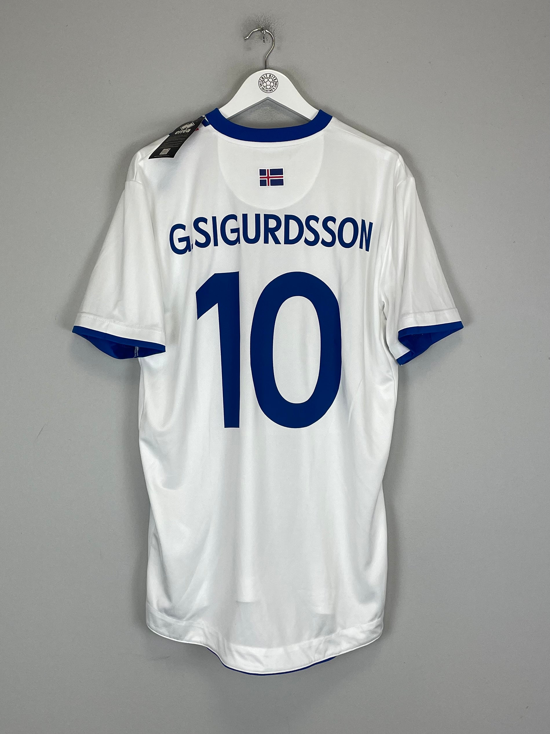 Shop 2016/18 ICELAND SIGURDSSON #10 *BNWT* AWAY SHIRT (XXL) ERREA, classic football shirts, vintage football shirts & retro soccer jerseys at Cult Kits