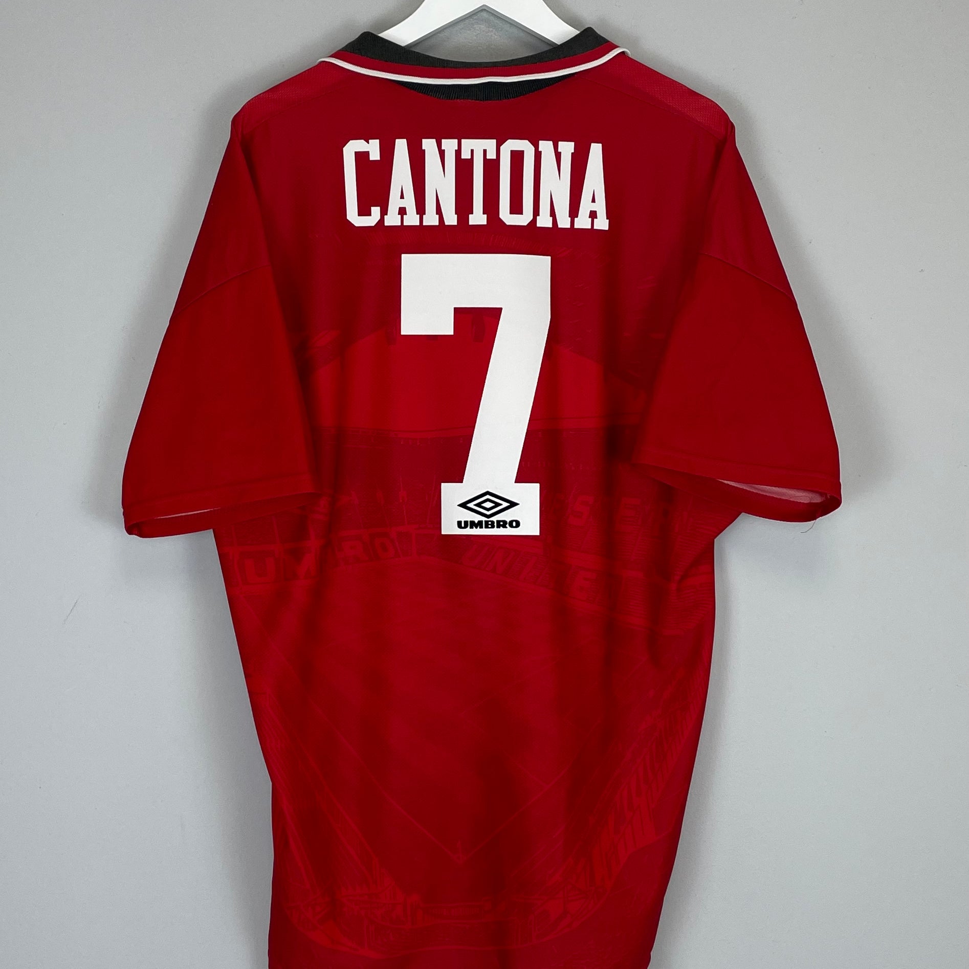 Shop 1994/96 MANCHESTER UNITED CANTONA #7 HOME SHIRT (XXL) UMBRO, classic football shirts, vintage football shirts & retro soccer jerseys at Cult Kits