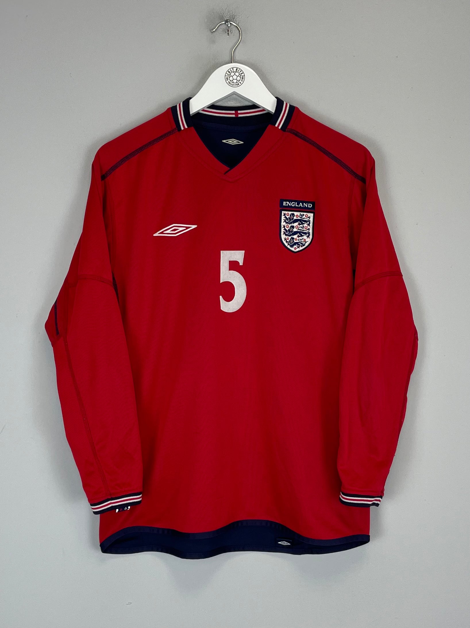 Shop 2002/04 ENGLAND FERDINAND #5 L/S AWAY SHIRT (S) UMBRO, classic football shirts, vintage football shirts & retro soccer jerseys at Cult Kits