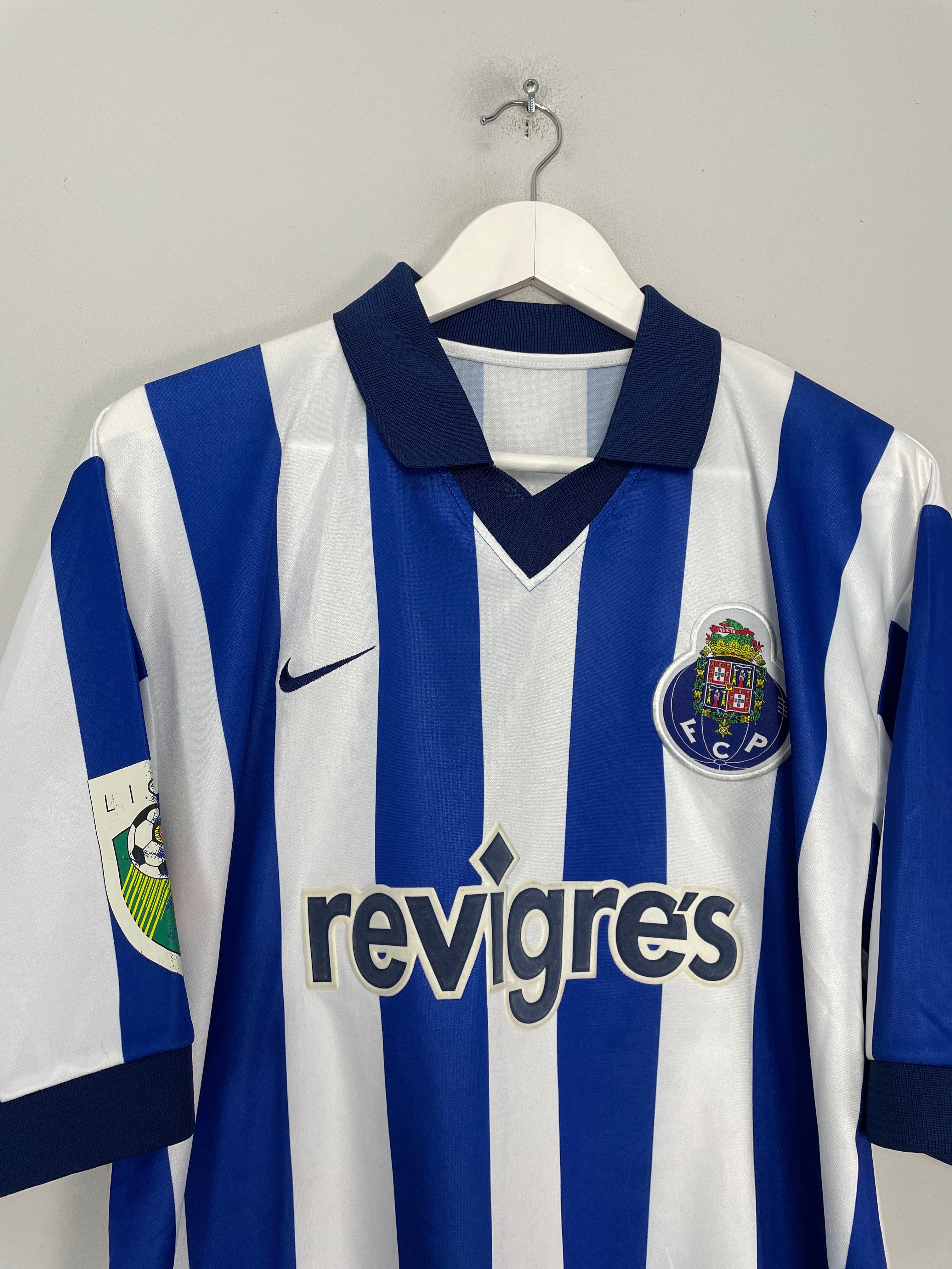 Shop 2002/03 PORTO HOME SHIRT (L) NIKE, classic football shirts, vintage football shirts & retro soccer jerseys at Cult Kits