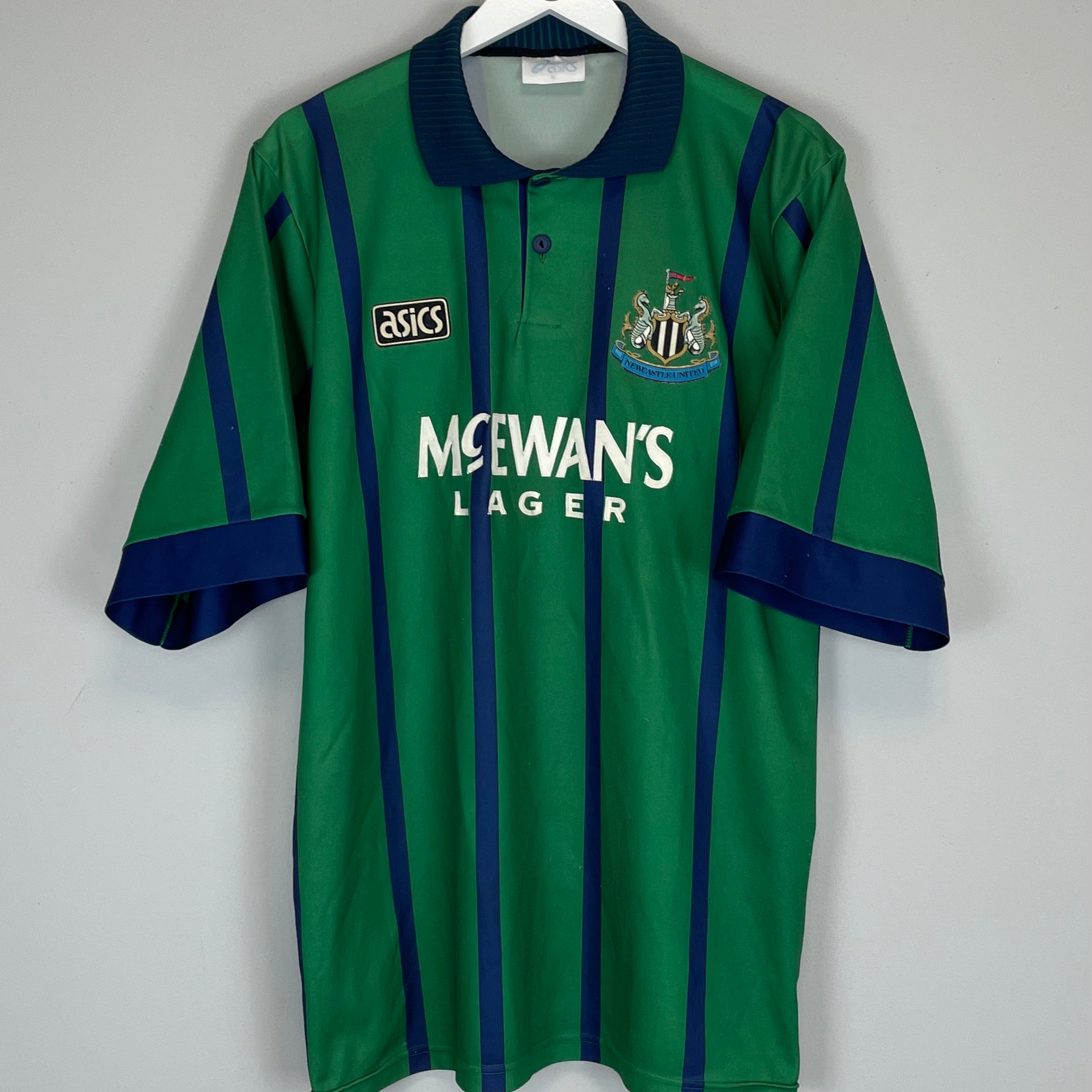 Shop 1994/95 NEWCASTLE UNITED AWAY SHIRT (XL) ASICS, classic football shirts, vintage football shirts & retro soccer jerseys at Cult Kits