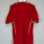 Shop 2005/06 LIVERPOOL HOME SHIRT (L) REEBOK, classic football shirts, vintage football shirts & retro soccer jerseys at Cult Kits