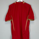 Shop 2005/06 LIVERPOOL HOME SHIRT (L) REEBOK, classic football shirts, vintage football shirts & retro soccer jerseys at Cult Kits