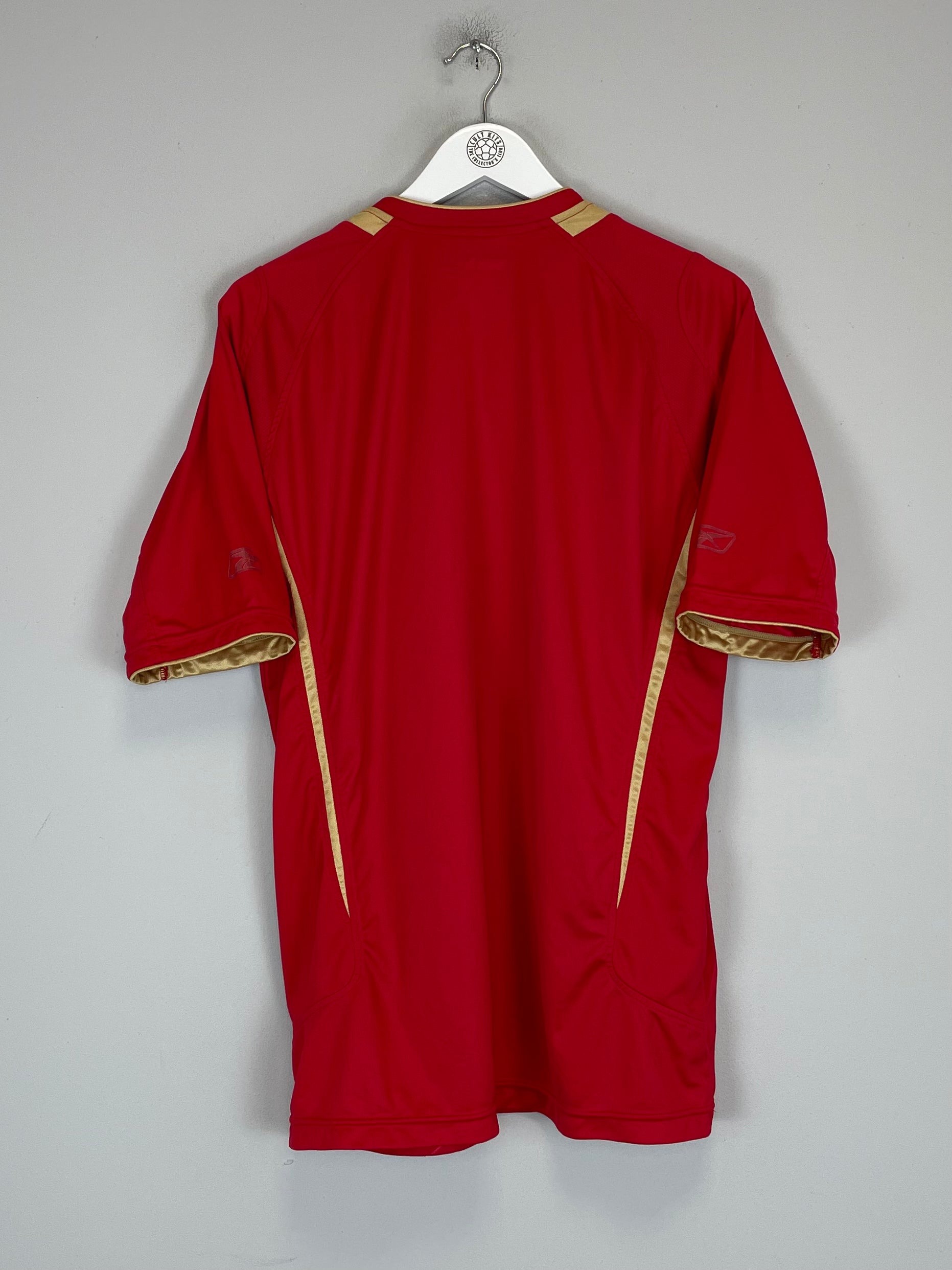 Shop 2005/06 LIVERPOOL HOME SHIRT (L) REEBOK, classic football shirts, vintage football shirts & retro soccer jerseys at Cult Kits