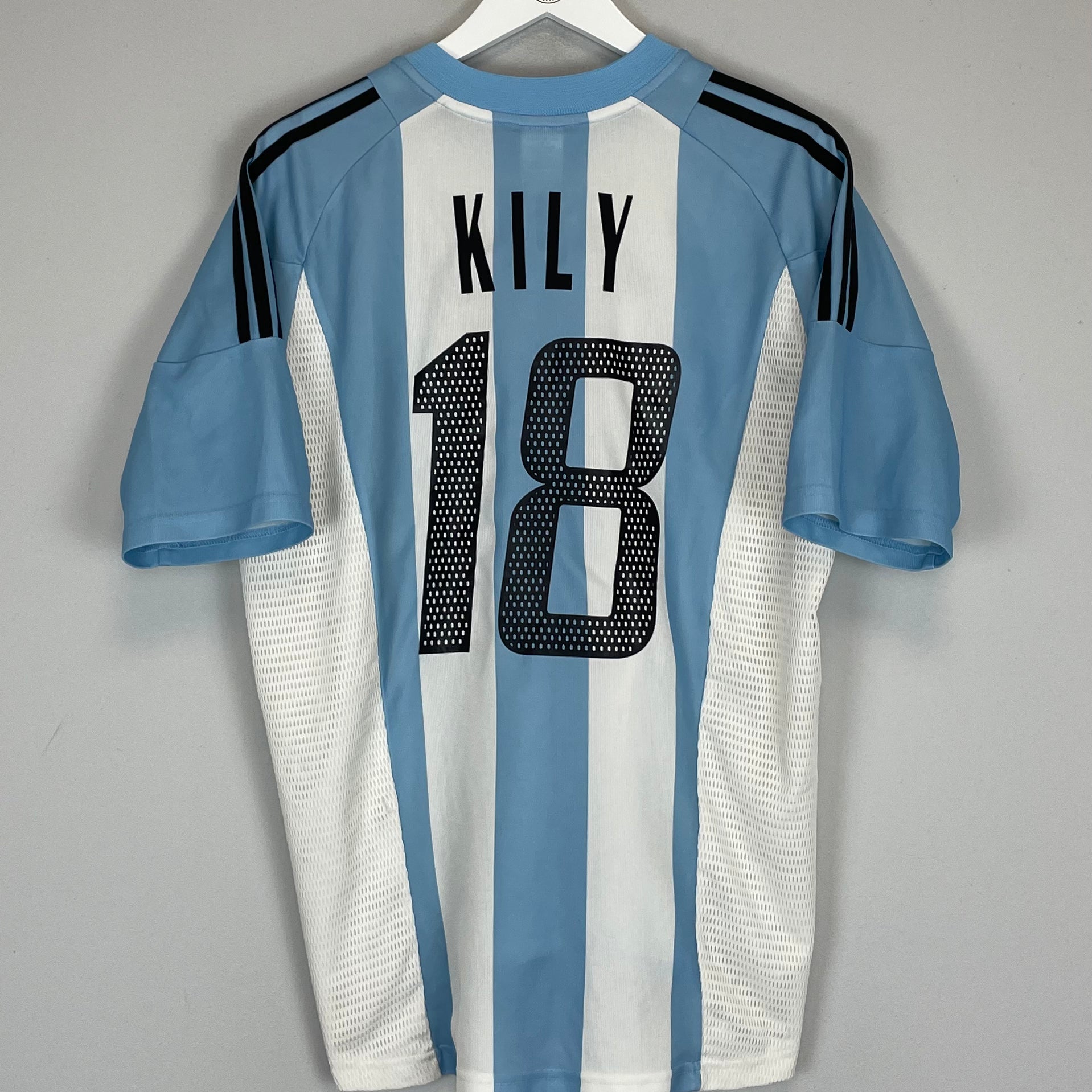 Shop 2002/04 ARGENTINA KILY #18 HOME SHIRT (L) ADIDAS, classic football shirts, vintage football shirts & retro soccer jerseys at Cult Kits
