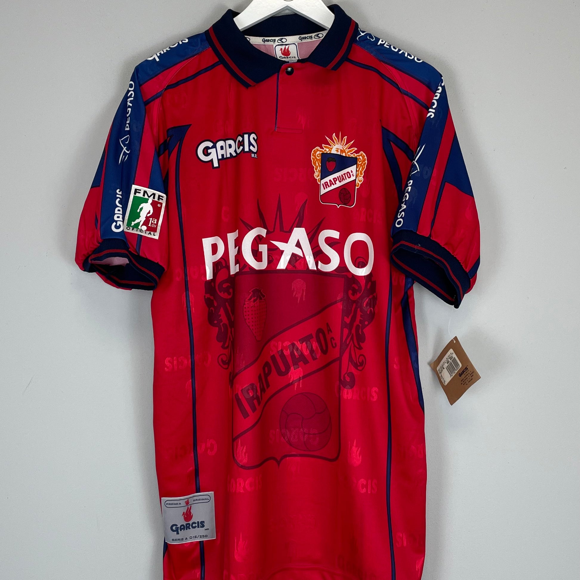 Shop 2000/01 IRAPUATO *BNWT* HOME SHIRT (XL) GARCIS, classic football shirts, vintage football shirts & retro soccer jerseys at Cult Kits