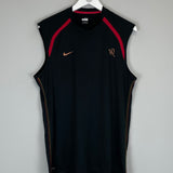 Shop 2006/08 RONALDINHO TRAINING VEST (M) NIKE, classic football shirts, vintage football shirts & retro soccer jerseys at Cult Kits