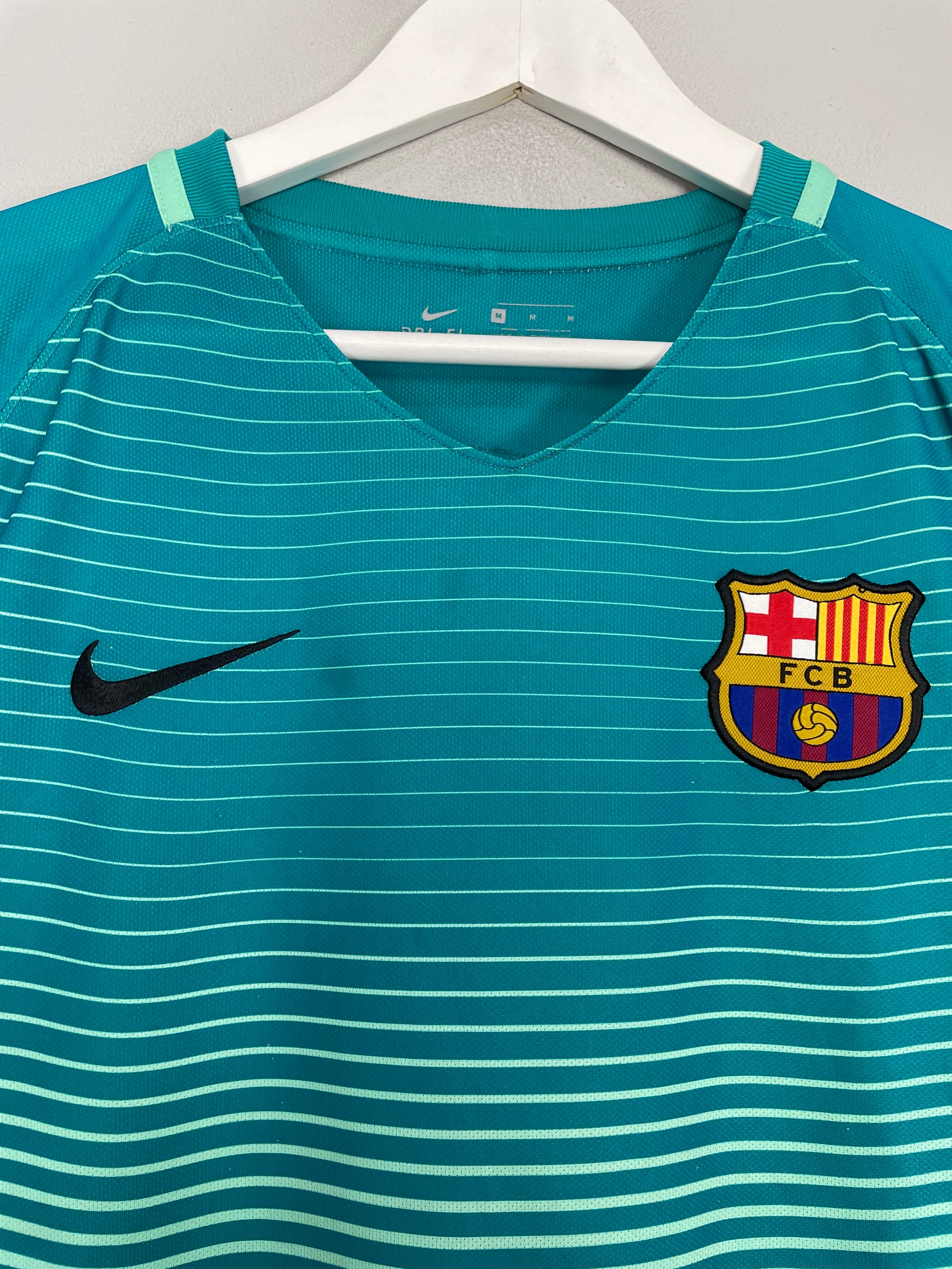 Shop 2016/17 BARCELONA MESSI #10 THIRD SHIRT (M) NIKE, classic football shirts, vintage football shirts & retro soccer jerseys at Cult Kits