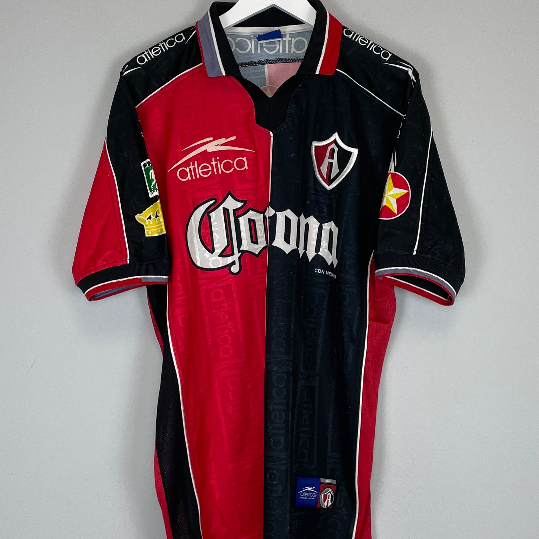 Shop 2000/01 ATLAS HOME SHIRT (L) ATLETICA, classic football shirts, vintage football shirts & retro soccer jerseys at Cult Kits