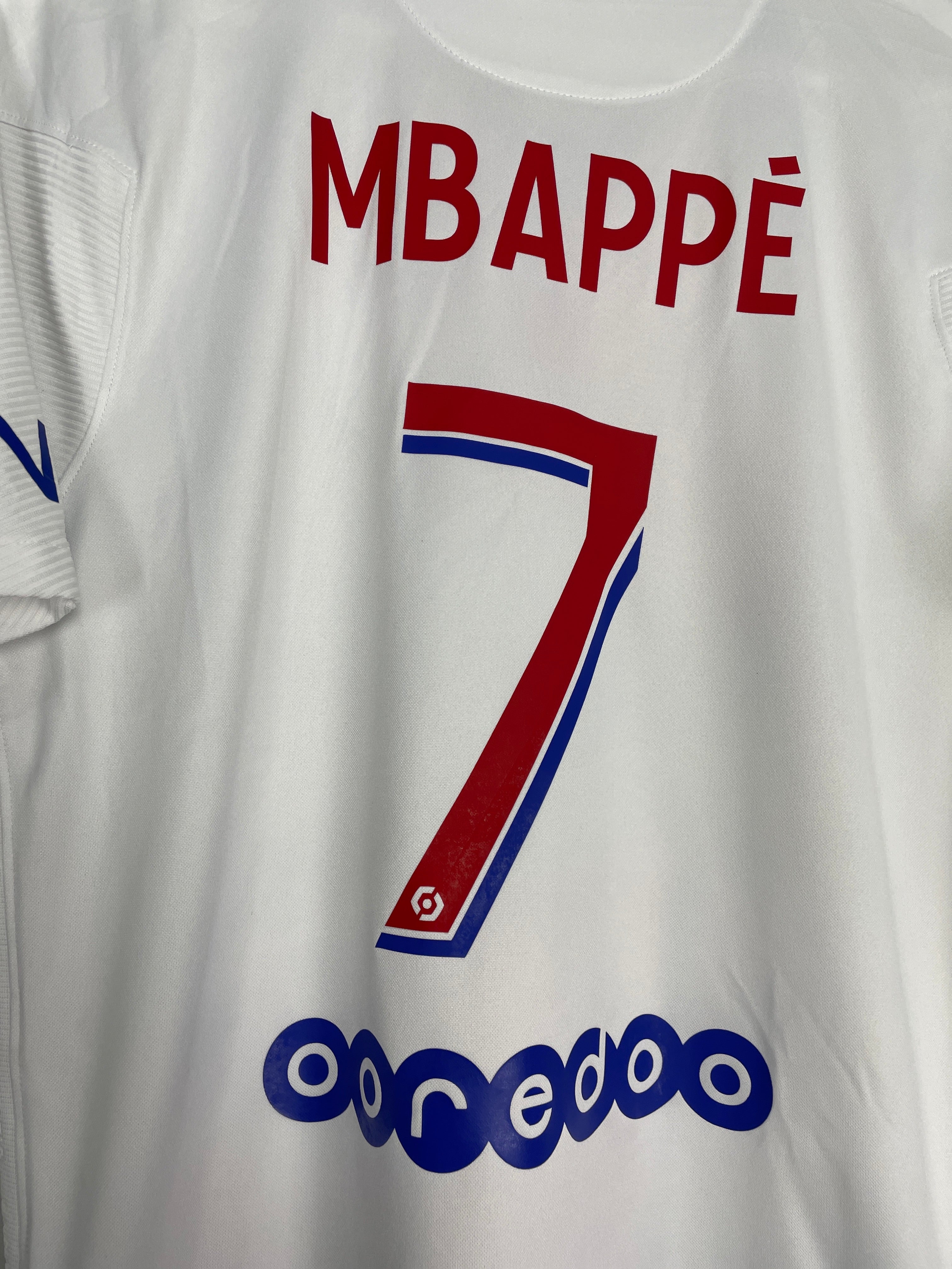 MAILLOT DE FOOTBALL PSG MBAPPE STOCK PRO 2020 2021 CHINESE player issue MAILLOT DE FOOTBALL PSG MBAPPE STOCK PRO 2020 2021 CHINESE player issue