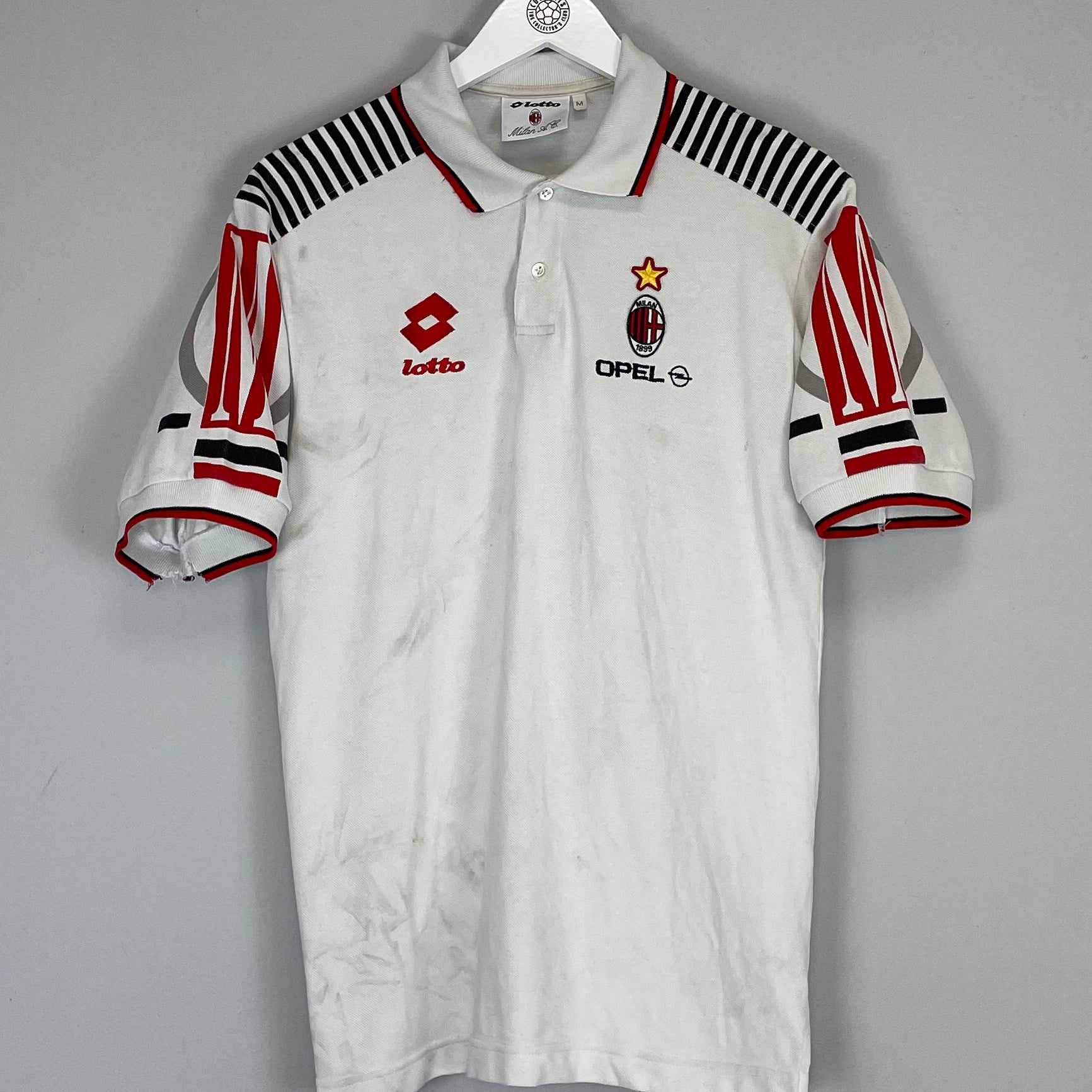Shop 1995/96 AC MILAN POLO SHIRT (M) LOTTO, classic football shirts, vintage football shirts & retro soccer jerseys at Cult Kits